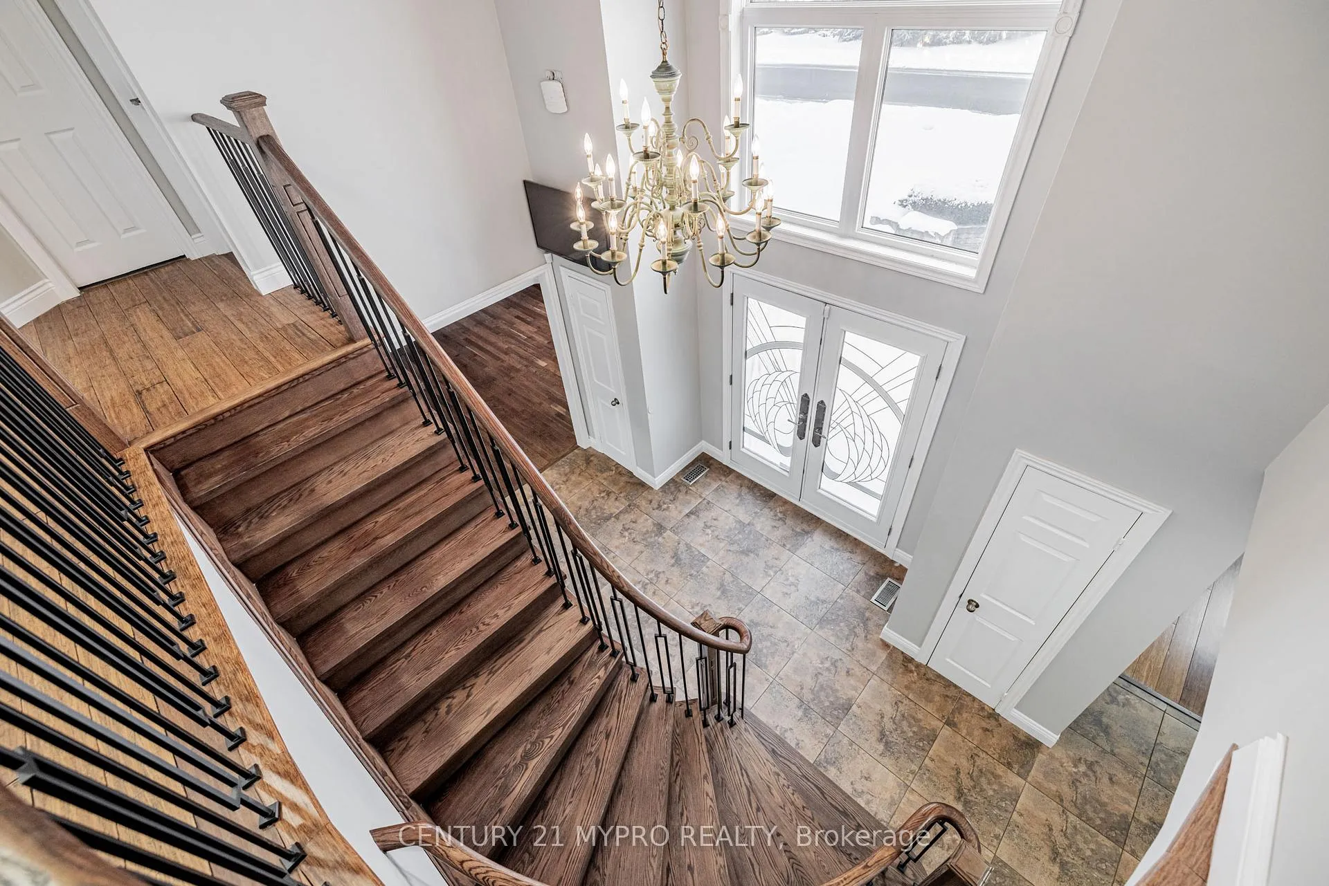 Photo 7 of 42 Mccauley Drive, Caledon, Rural Caledon — HOMEH