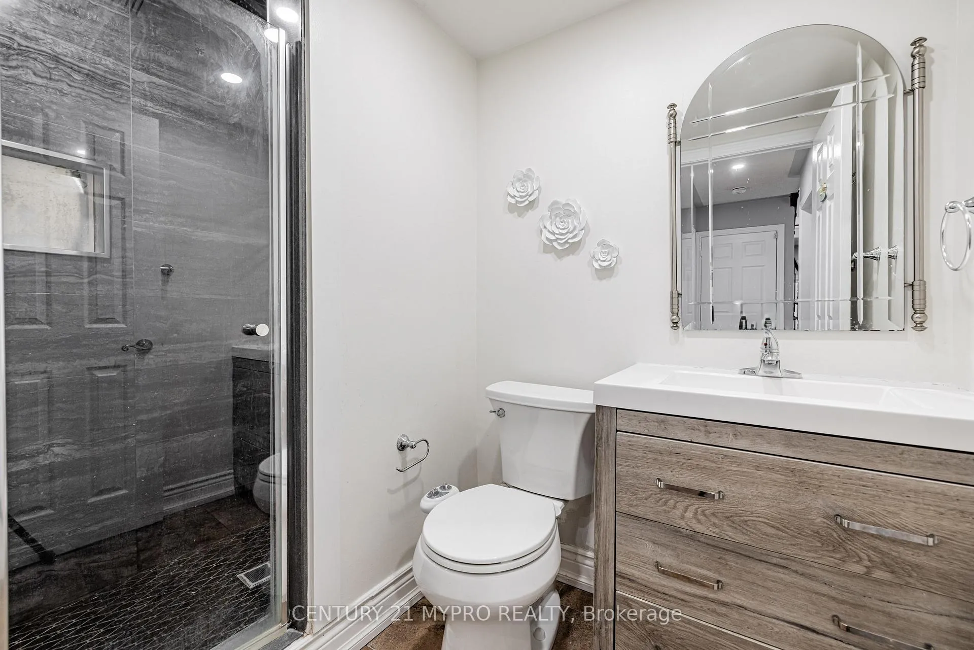 Photo 12 of 42 Mccauley Drive, Caledon, Rural Caledon — HOMEH