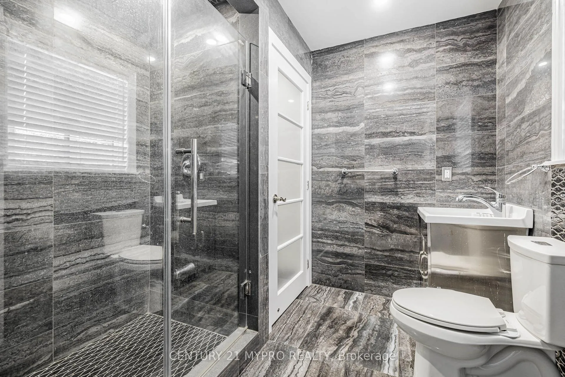 Photo 13 of 42 Mccauley Drive, Caledon, Rural Caledon — HOMEH