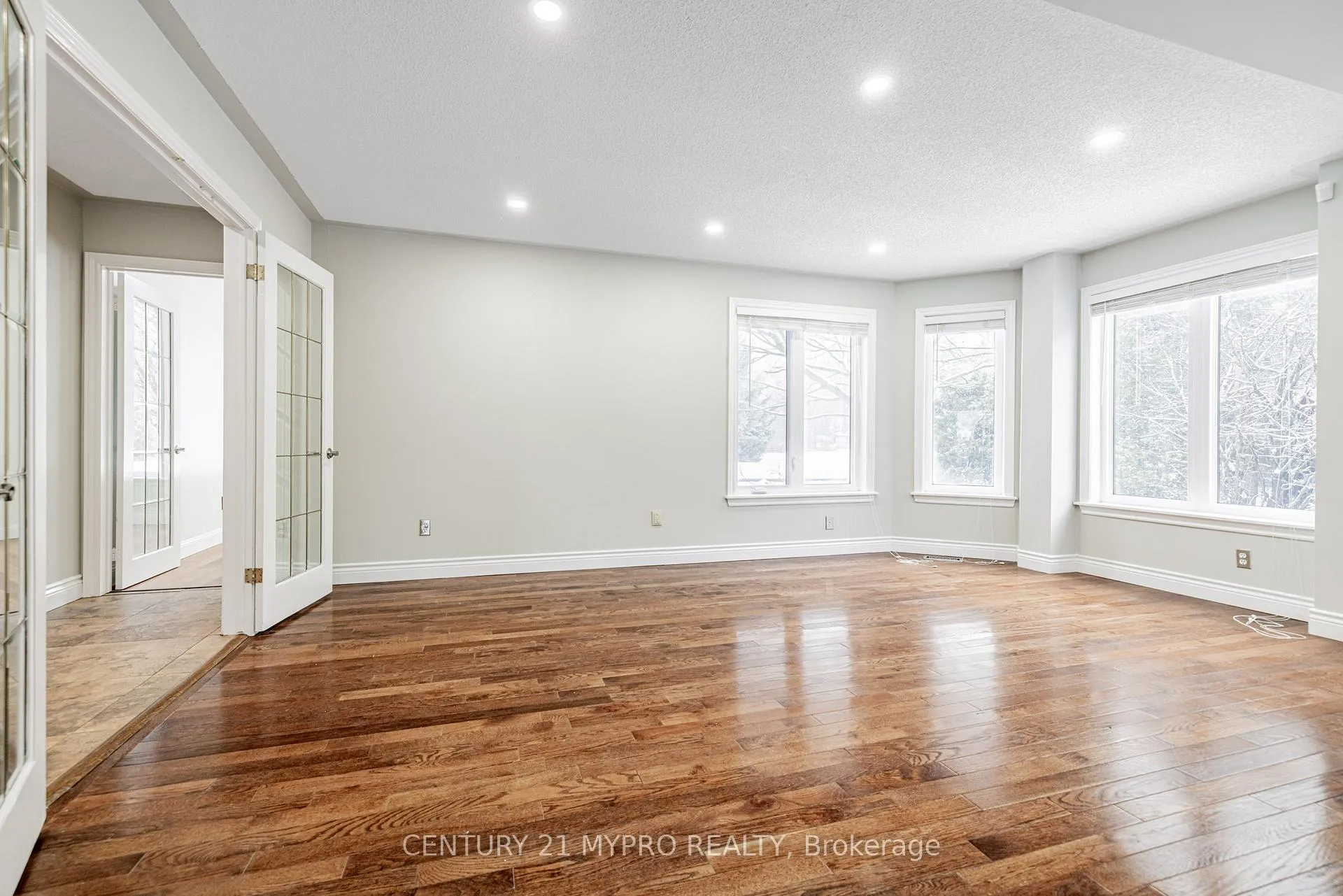 Photo 15 of 42 Mccauley Drive, Caledon, Rural Caledon — HOMEH