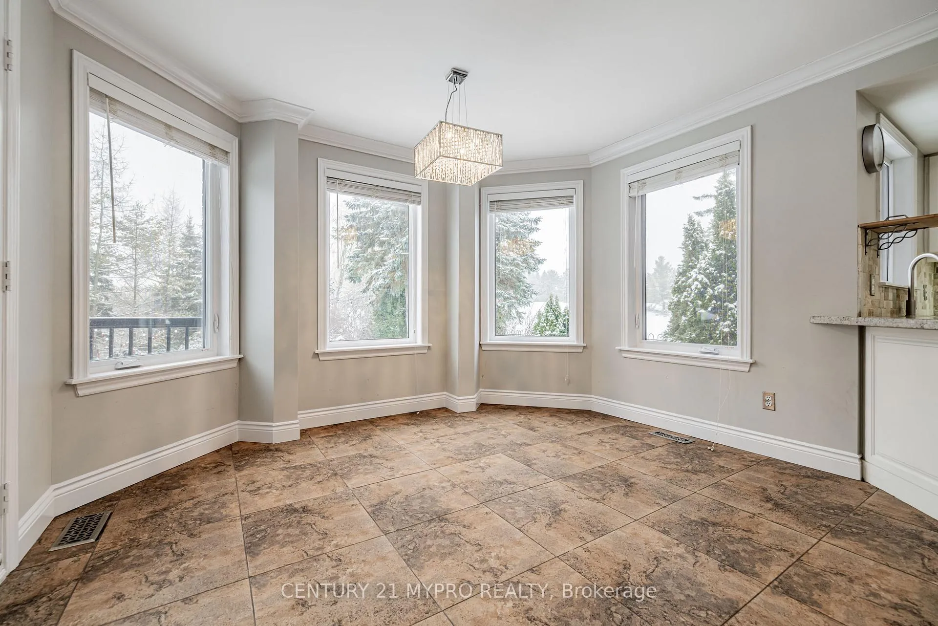 Photo 20 of 42 Mccauley Drive, Caledon, Rural Caledon — HOMEH