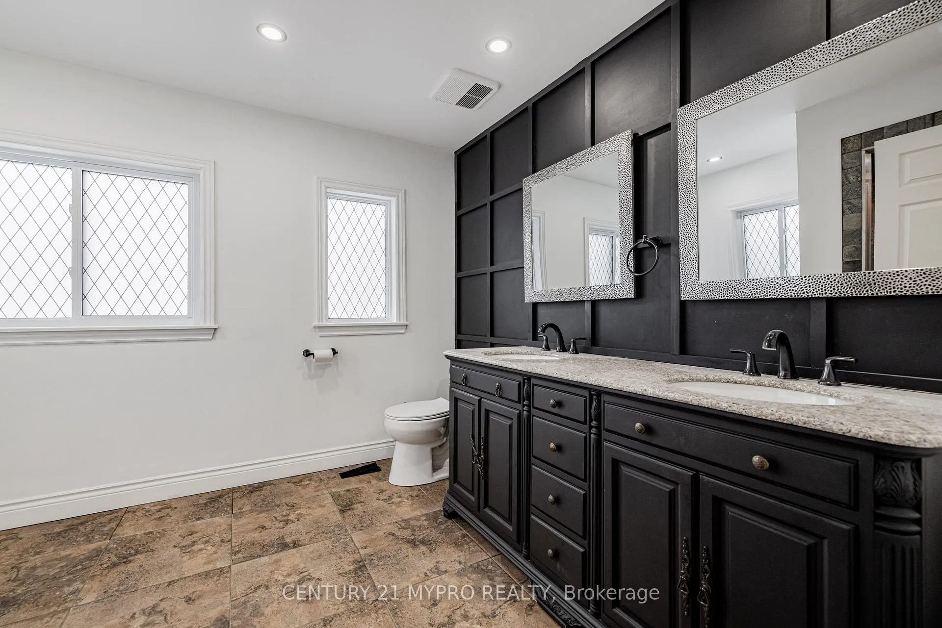Photo 32 of 42 Mccauley Drive, Caledon, Rural Caledon — HOMEH