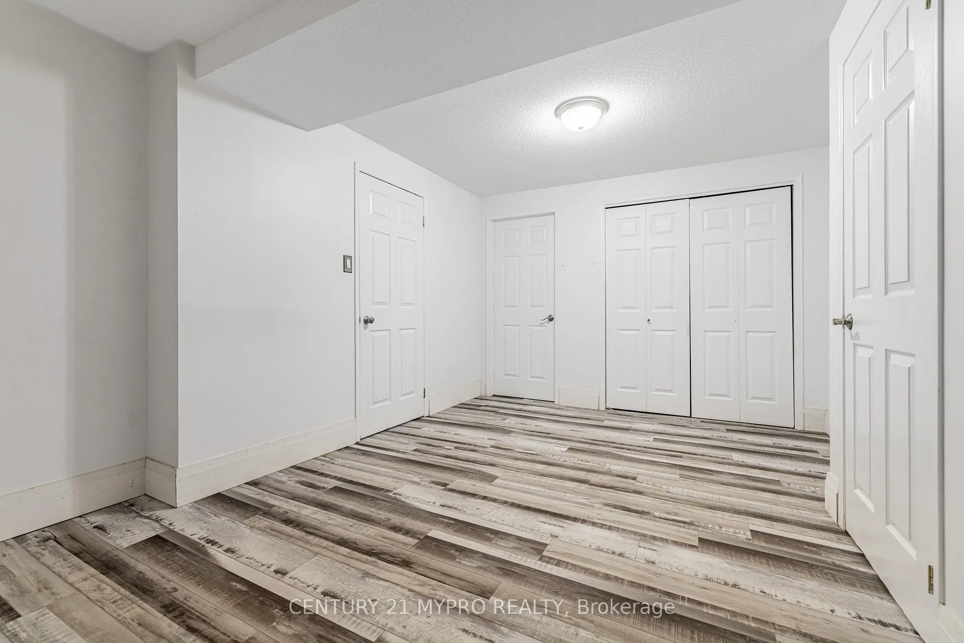 Photo 34 of 42 Mccauley Drive, Caledon, Rural Caledon — HOMEH