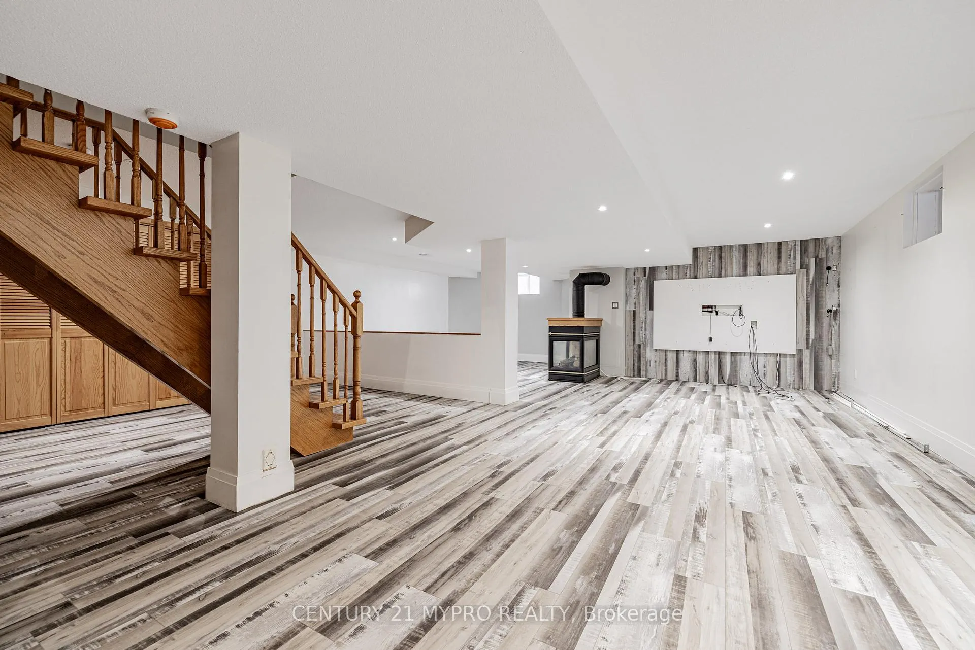 Photo 36 of 42 Mccauley Drive, Caledon, Rural Caledon — HOMEH
