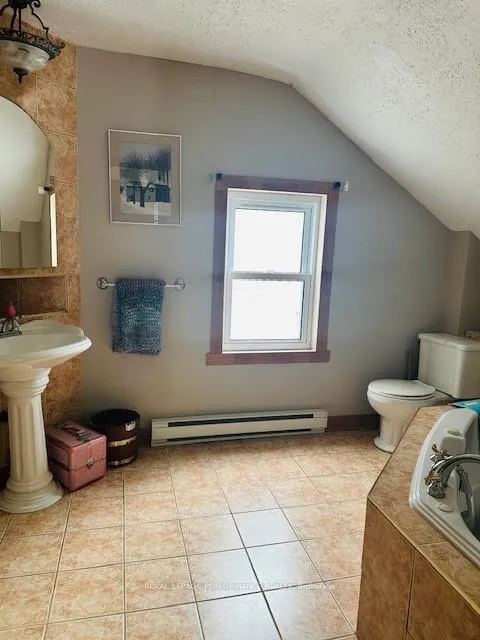 Photo 22 of 336 Water Street E, Cornwall — HOMEH