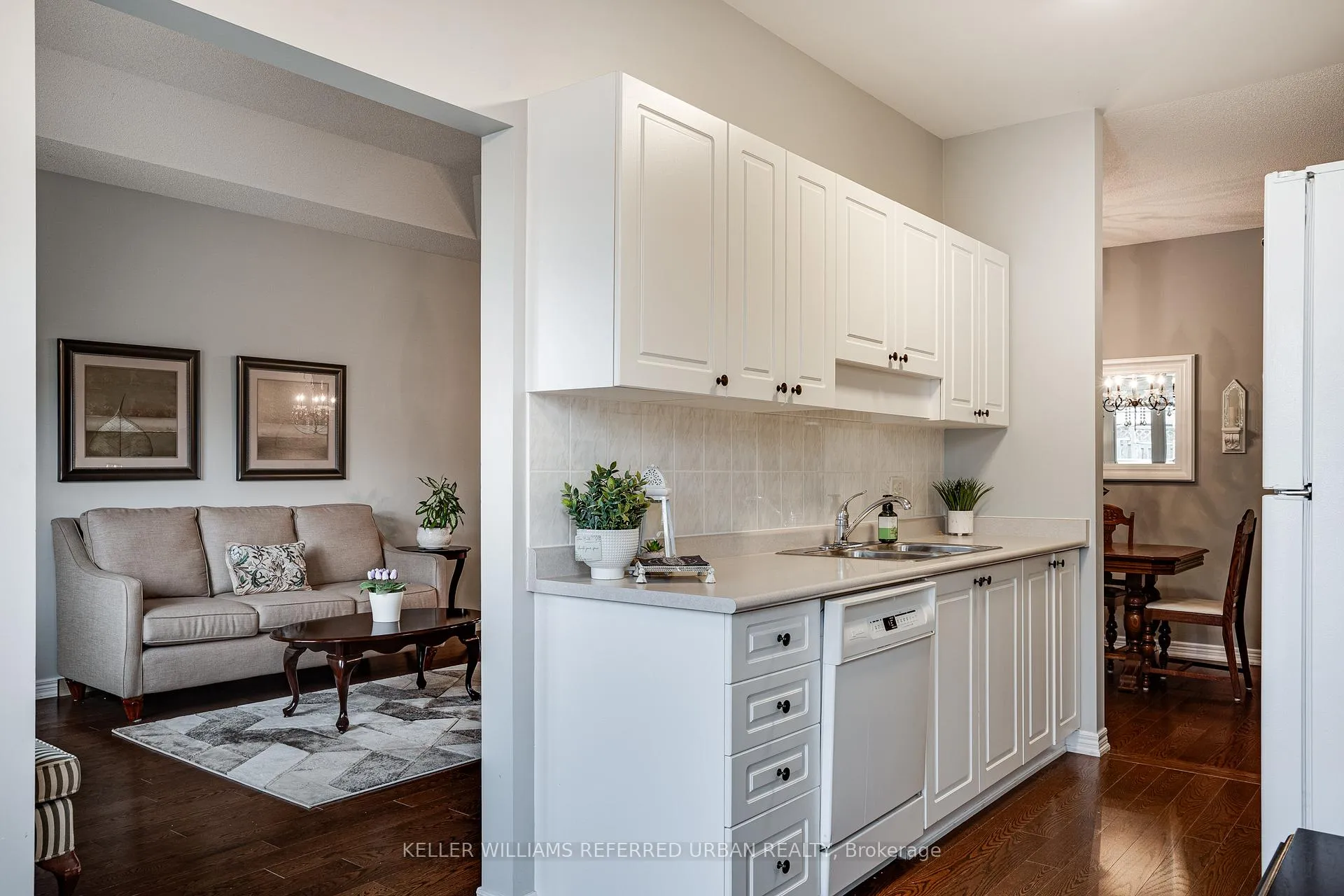 Photo 20 of 24 Greentrail Drive, Hamilton, Twenty Place — HOMEH