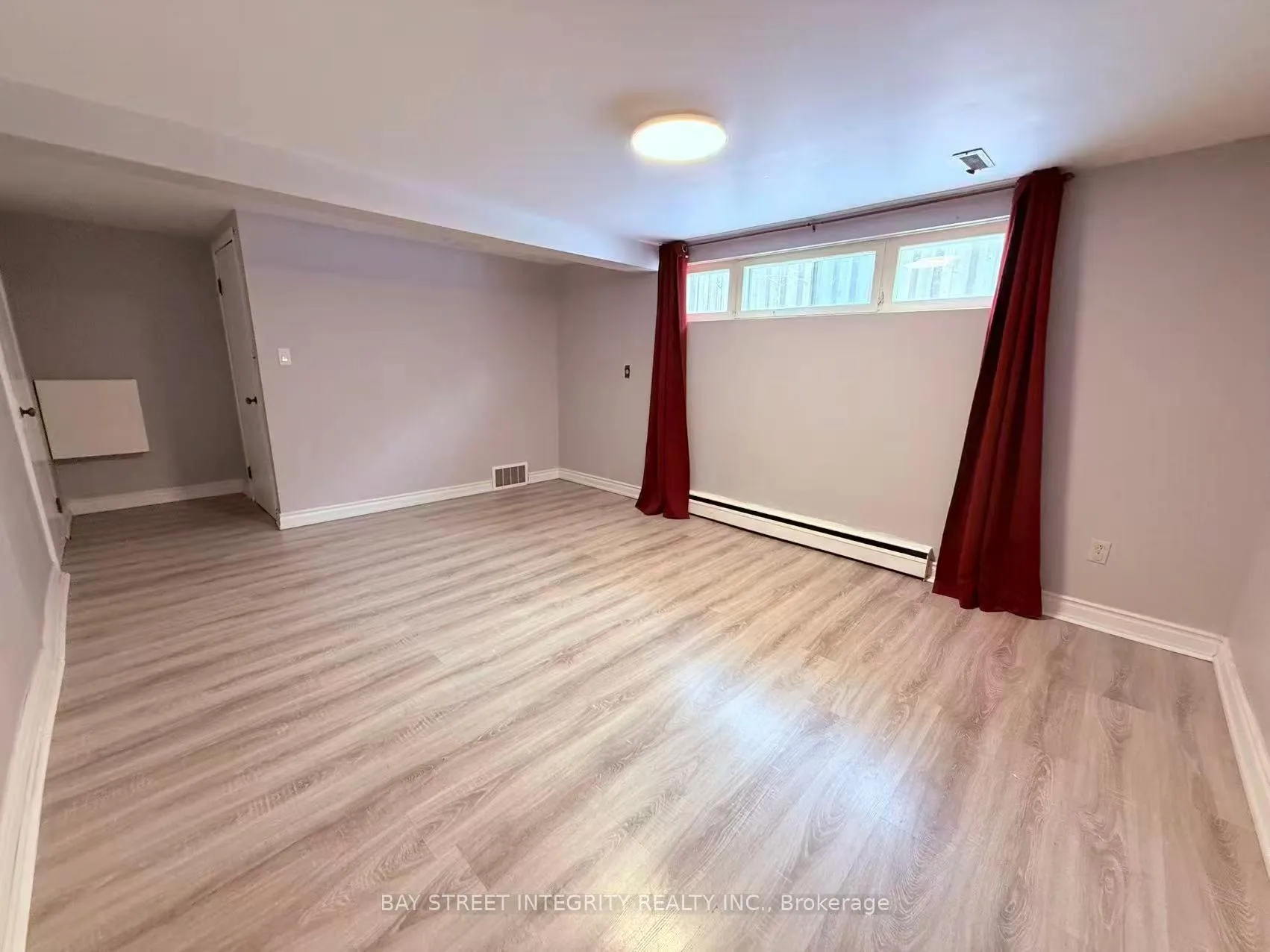 Photo 10 of 11 Southill Drive, Hamilton, Centremount — HOMEH