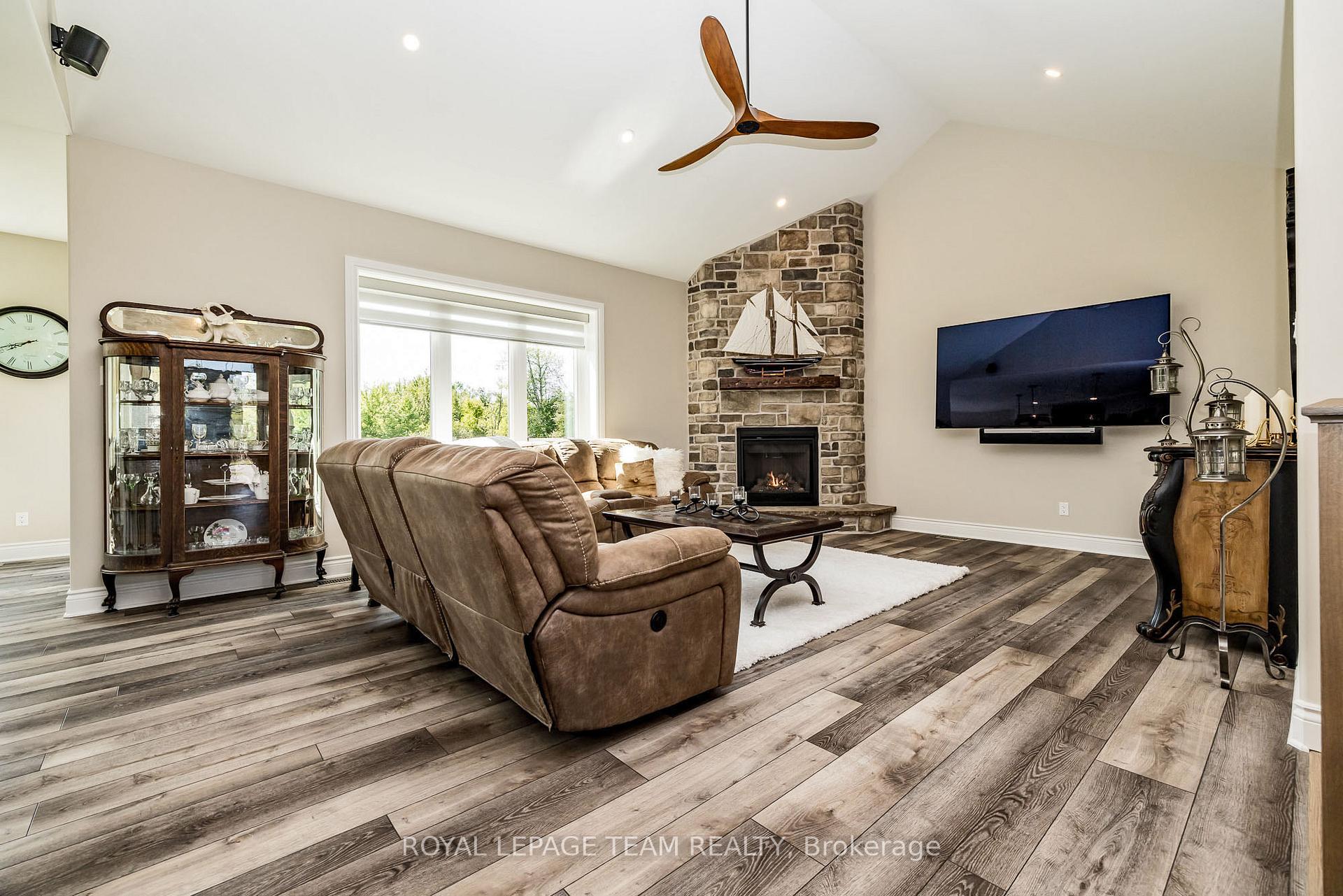 Photo 8 of 1515 Diamondview Road, Ottawa, Huntley Ward (South East) — HOMEH