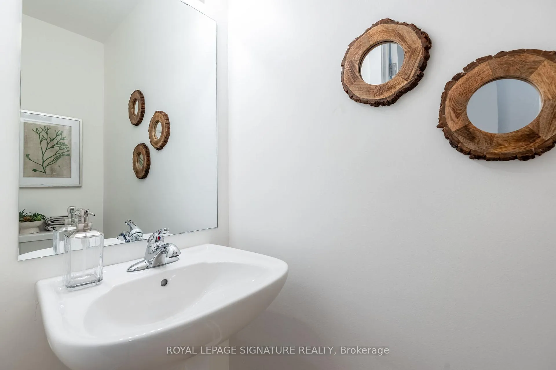 Photo 28 of 30 Woodman Drive N, Hamilton, Kentley — HOMEH