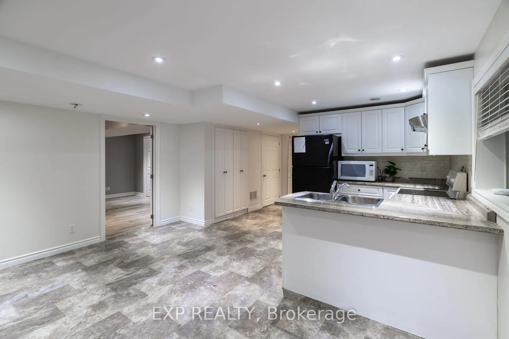 Photo 6 of 35 Hummingbird Lane, St. Thomas — HOMEH