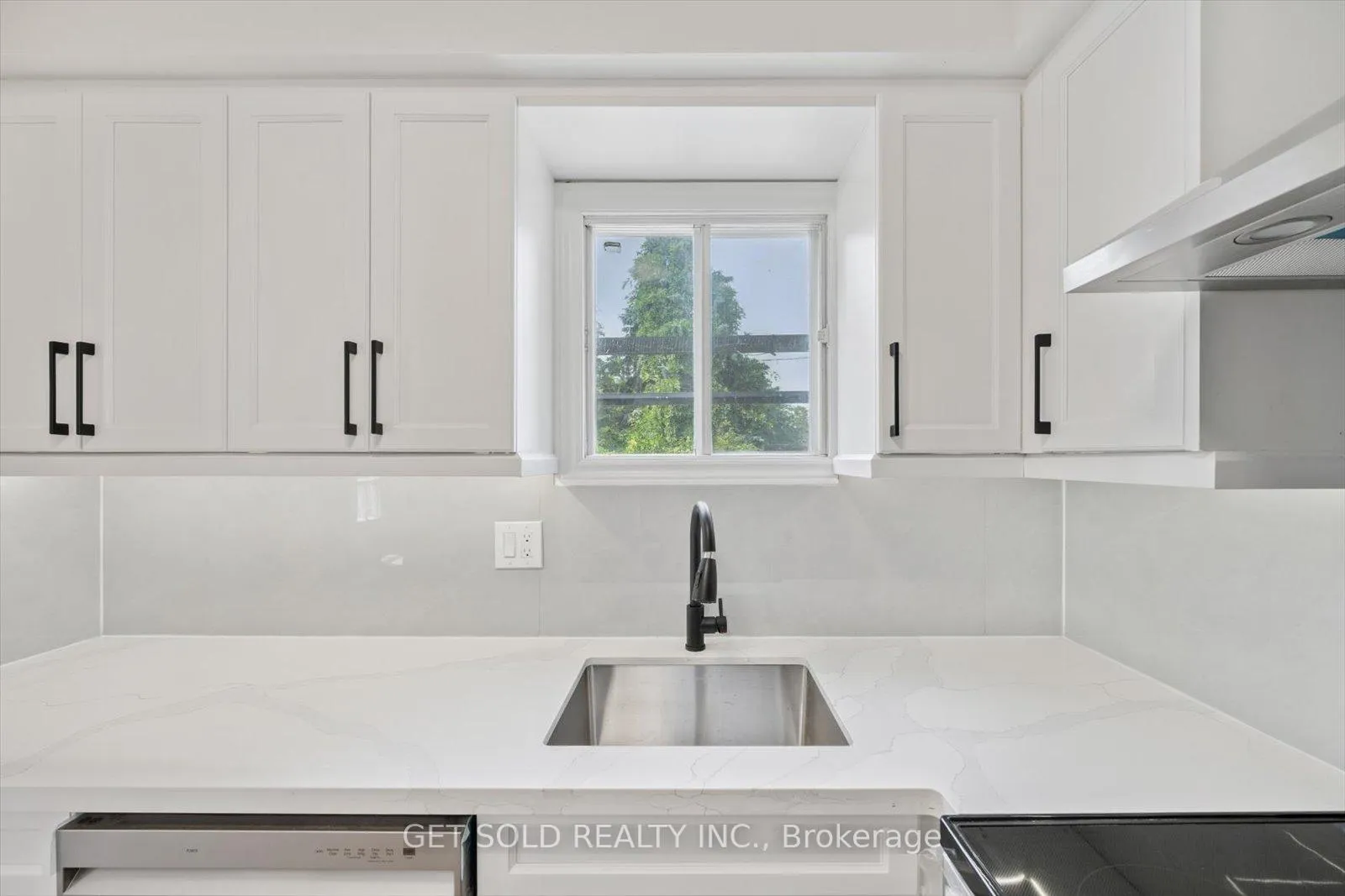Photo of 232 Kozlov Street