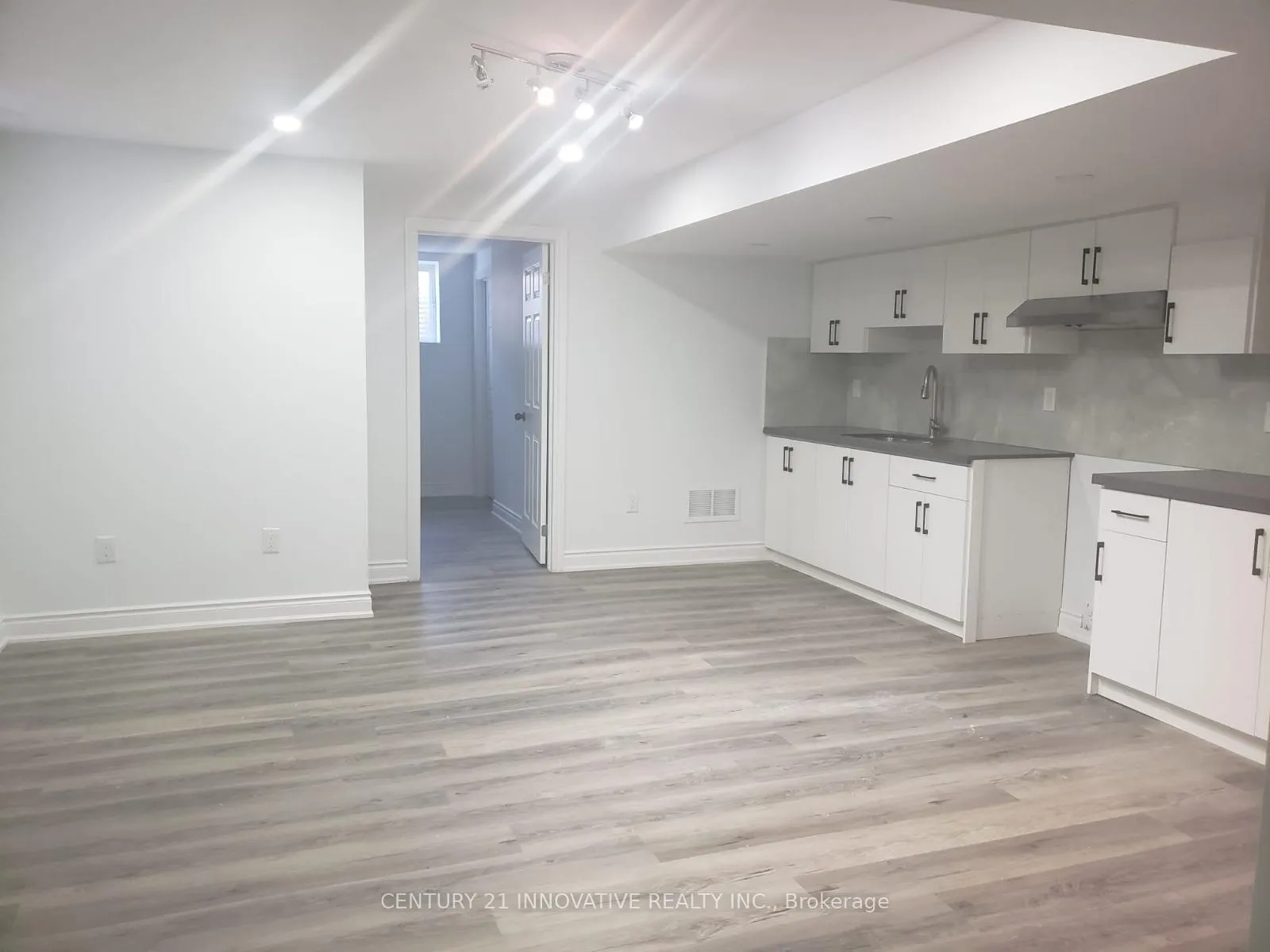 Photo 3 of 700 Megson Terrace, Milton, Willmott — HOMEH