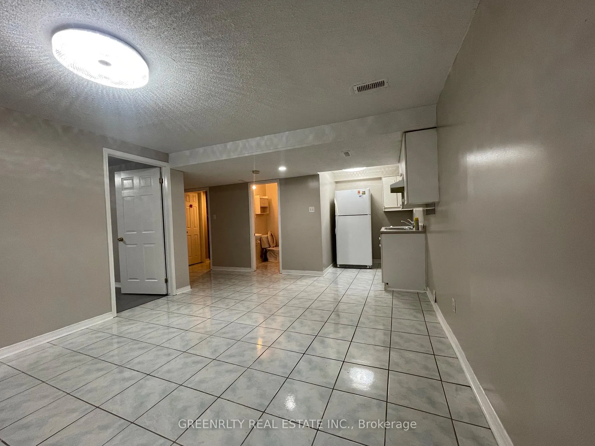 Photo 1 of 56 Spencer Drive, Brampton, Fletcher's Meadow — HOMEH