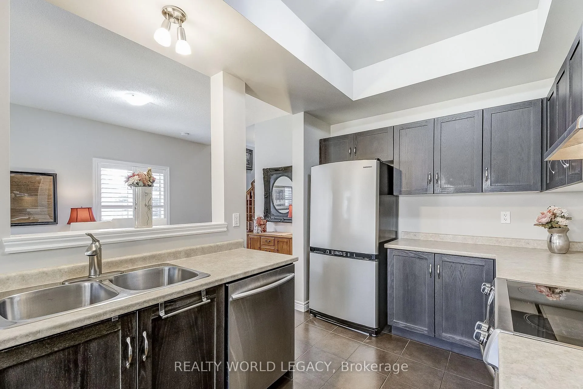 Photo 19 of 69 Myers Lane, Hamilton, Ancaster — HOMEH