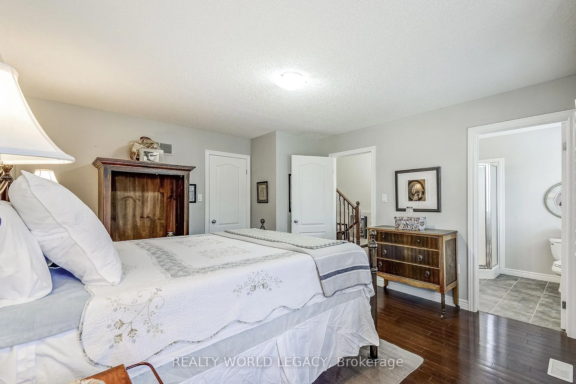Photo 24 of 69 Myers Lane, Hamilton, Ancaster — HOMEH