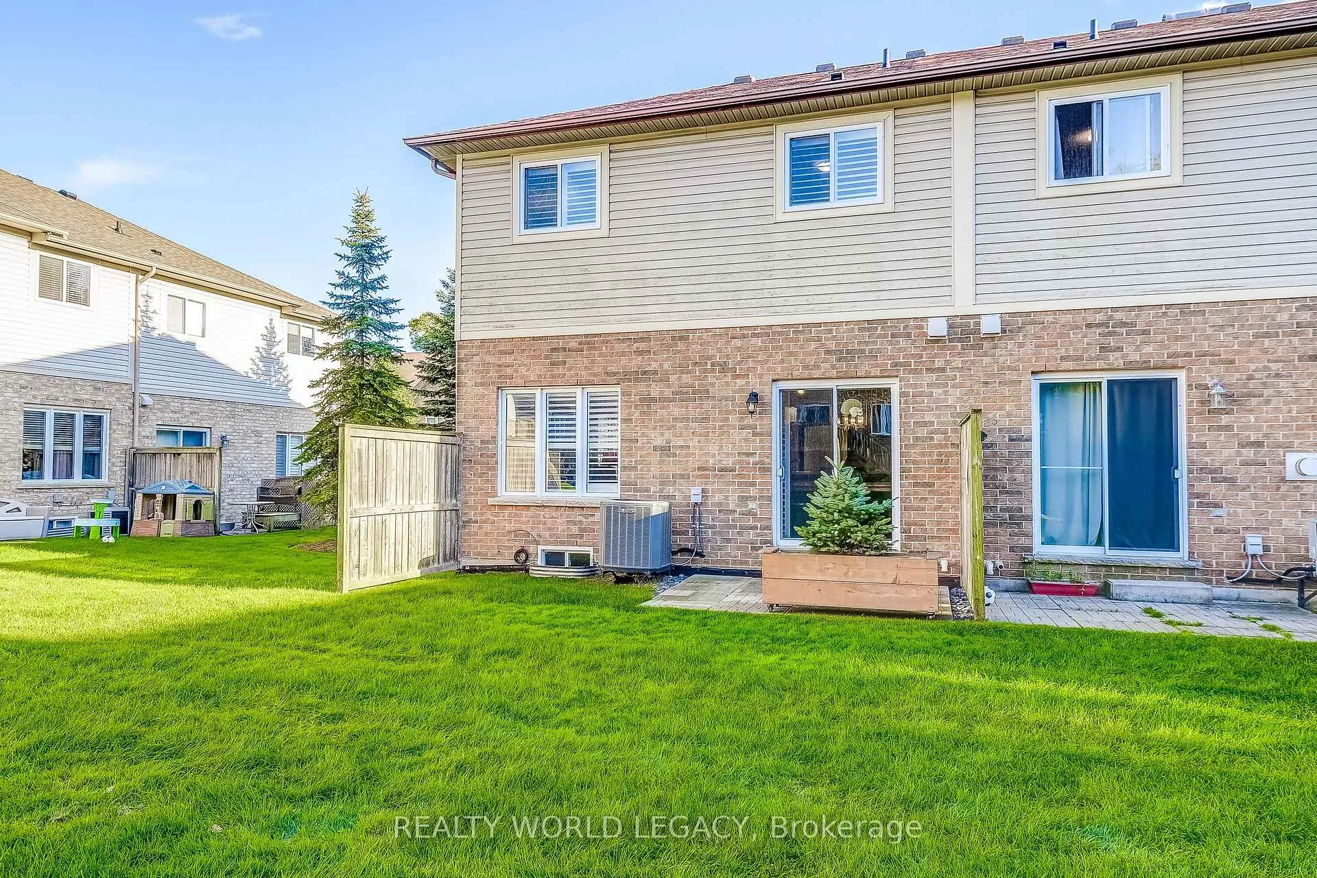 Photo 36 of 69 Myers Lane, Hamilton, Ancaster — HOMEH
