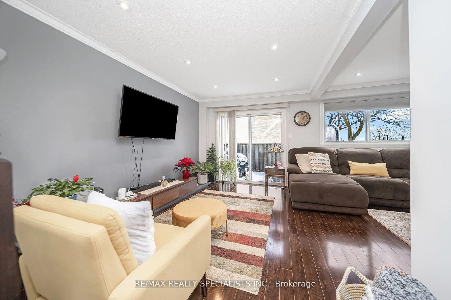 Photo 6 of 344 Fleetwood Crescent, Brampton, Southgate — HOMEH
