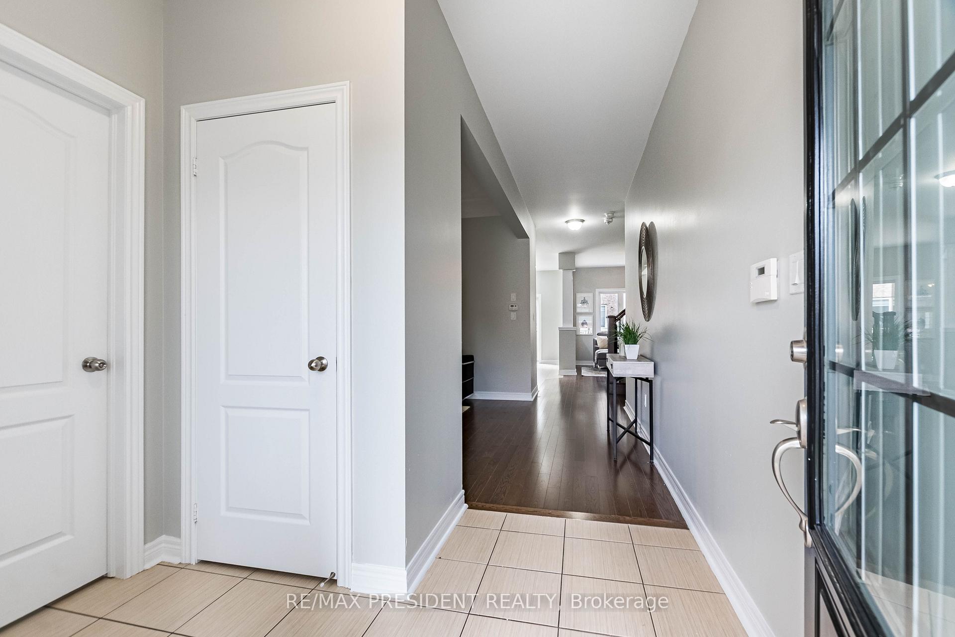 Photo 4 of 77 Zelda Road, Brampton, Sandringham-Wellington North — HOMEH