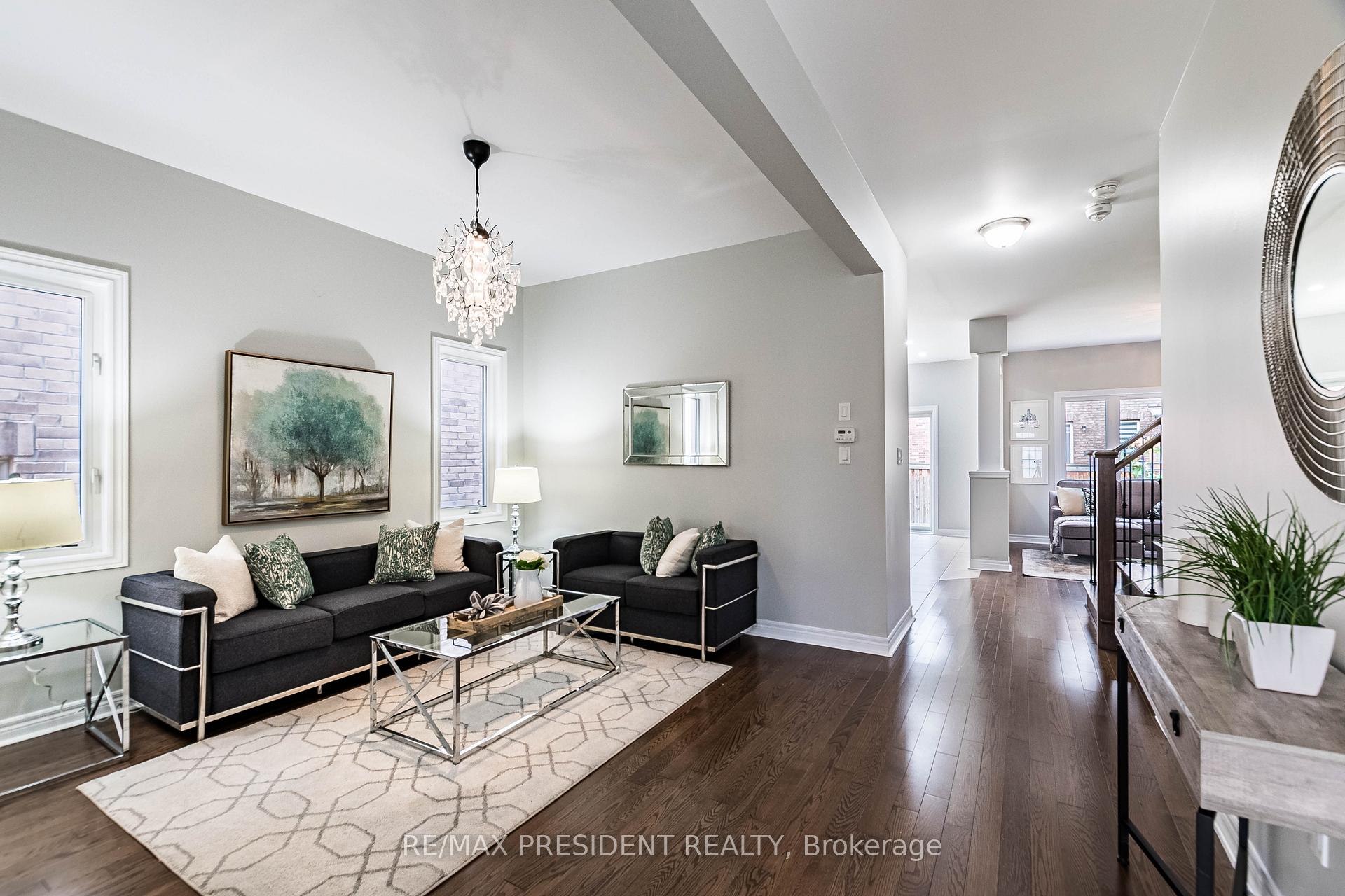 Photo 6 of 77 Zelda Road, Brampton, Sandringham-Wellington North — HOMEH