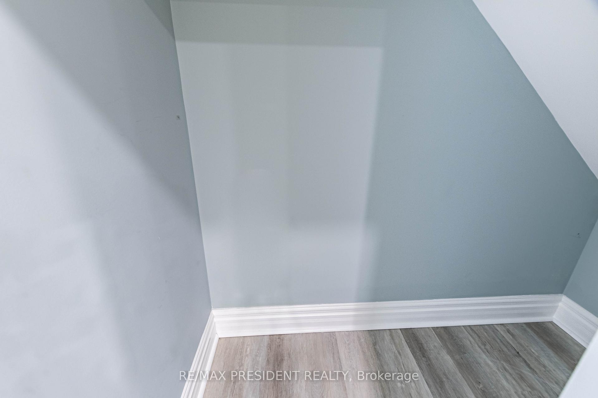 Photo 45 of 77 Zelda Road, Brampton, Sandringham-Wellington North — HOMEH