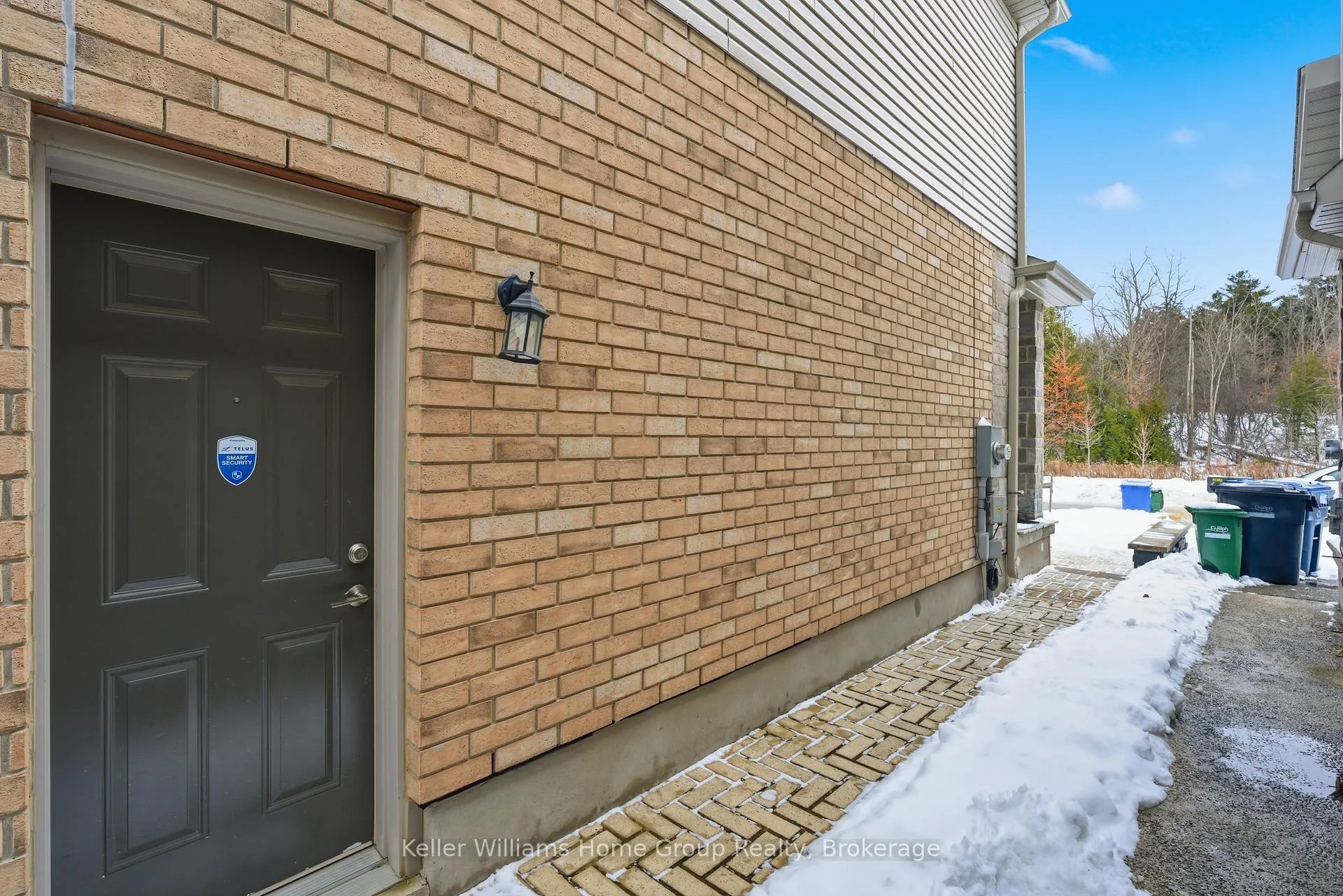 Photo 3 of Unit Lower, 115 Dallan Drive, Guelph, Pineridge/Westminster Woods — HOMEH