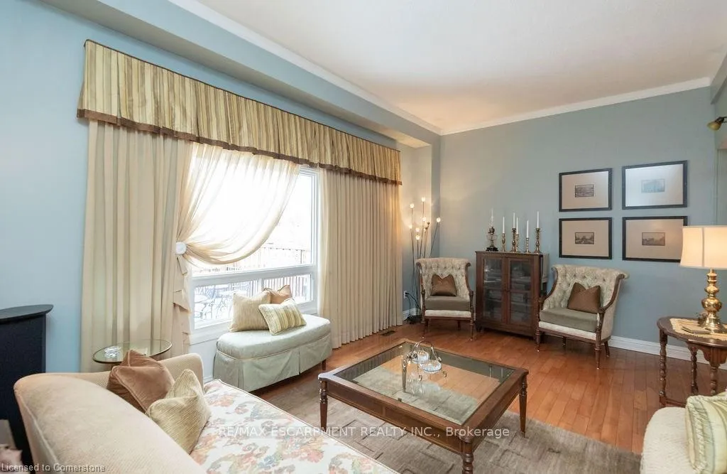 Photo 6 of 89 Larraine Avenue, Hamilton, Dundas — HOMEH