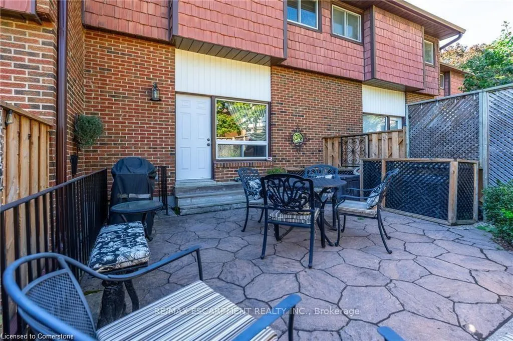 Photo 43 of 89 Larraine Avenue, Hamilton, Dundas — HOMEH