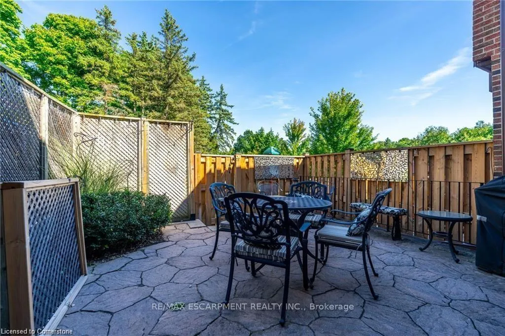 Photo 44 of 89 Larraine Avenue, Hamilton, Dundas — HOMEH