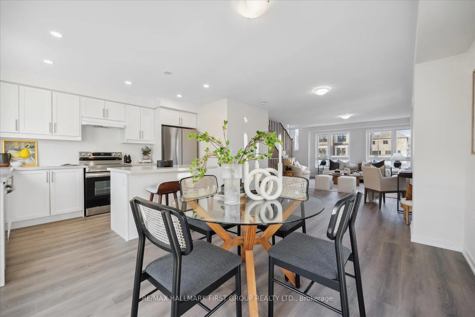 Photo 11 of 1425 Bradenton Path, Oshawa, Eastdale — HOMEH