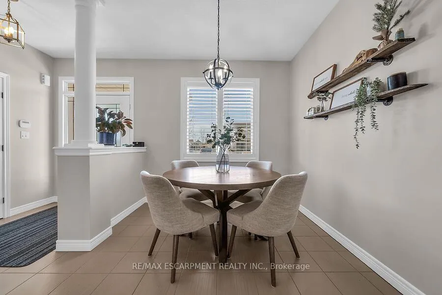 Photo 7 of 26 Ecker Lane, Hamilton, Binbrook — HOMEH