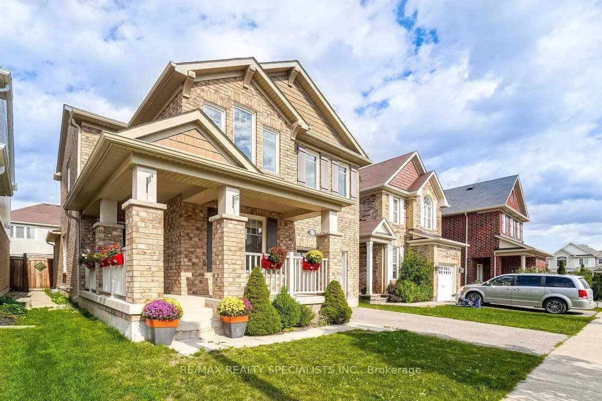 Photo 2 of 475 Zuest Crescent, Milton, Willmott — HOMEH
