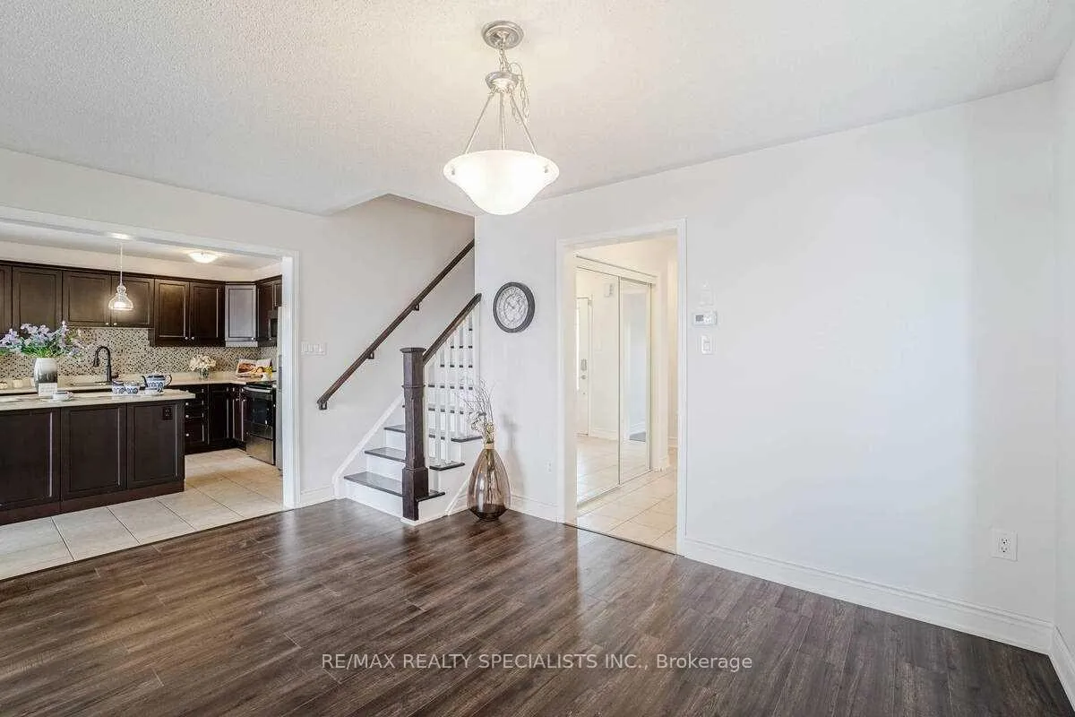 Photo 7 of 475 Zuest Crescent, Milton, Willmott — HOMEH