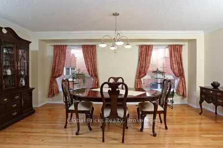 Photo 11 of 20 Neill Avenue, Whitby, Rolling Acres — HOMEH
