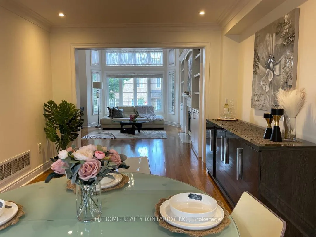 Photo 12 of 190 Legends Way, Markham, Unionville — HOMEH