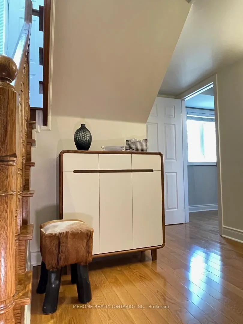 Photo 22 of 190 Legends Way, Markham, Unionville — HOMEH