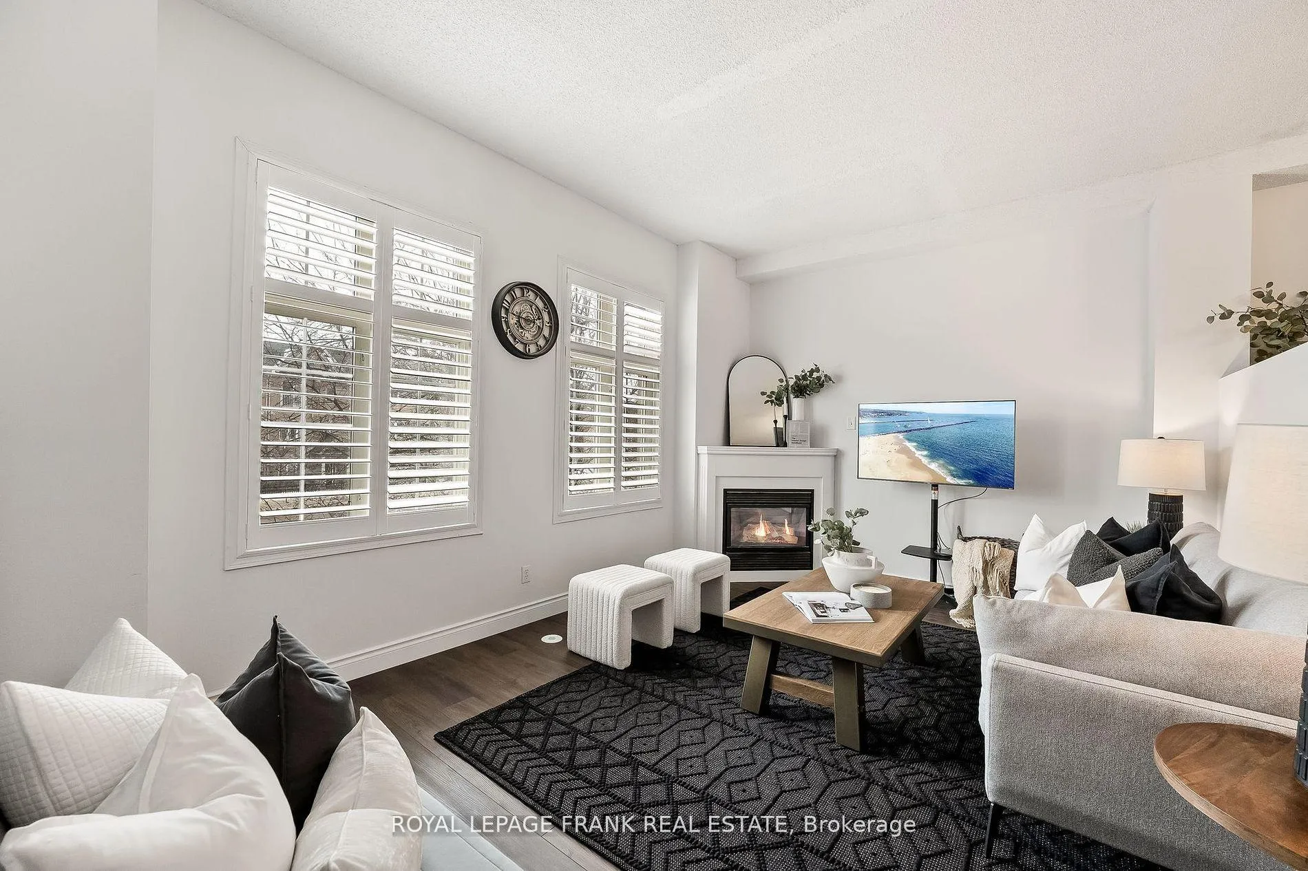 Photo 5 of 65 Sprucedale Way, Whitby, Pringle Creek — HOMEH