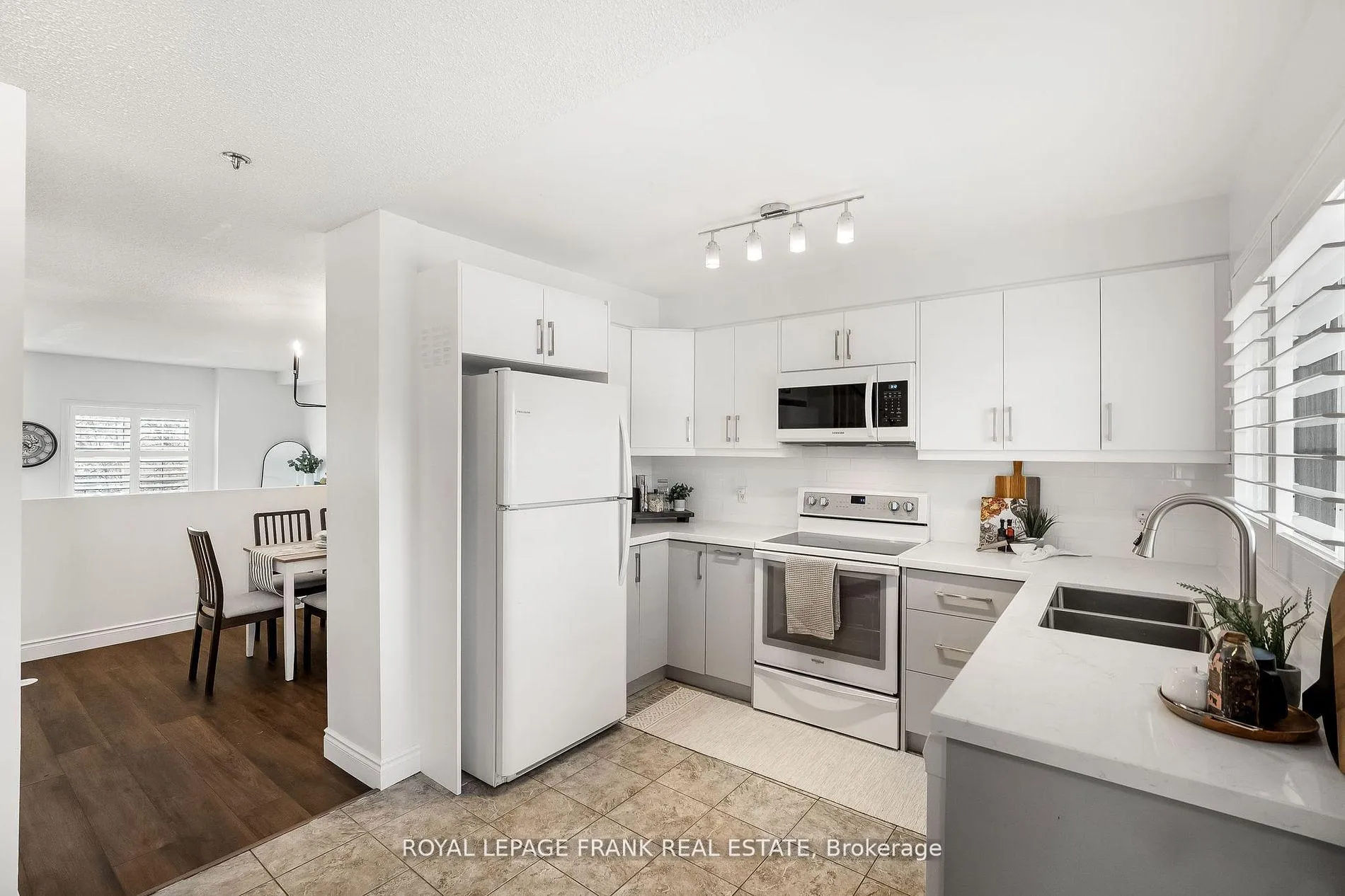 Photo 11 of 65 Sprucedale Way, Whitby, Pringle Creek — HOMEH