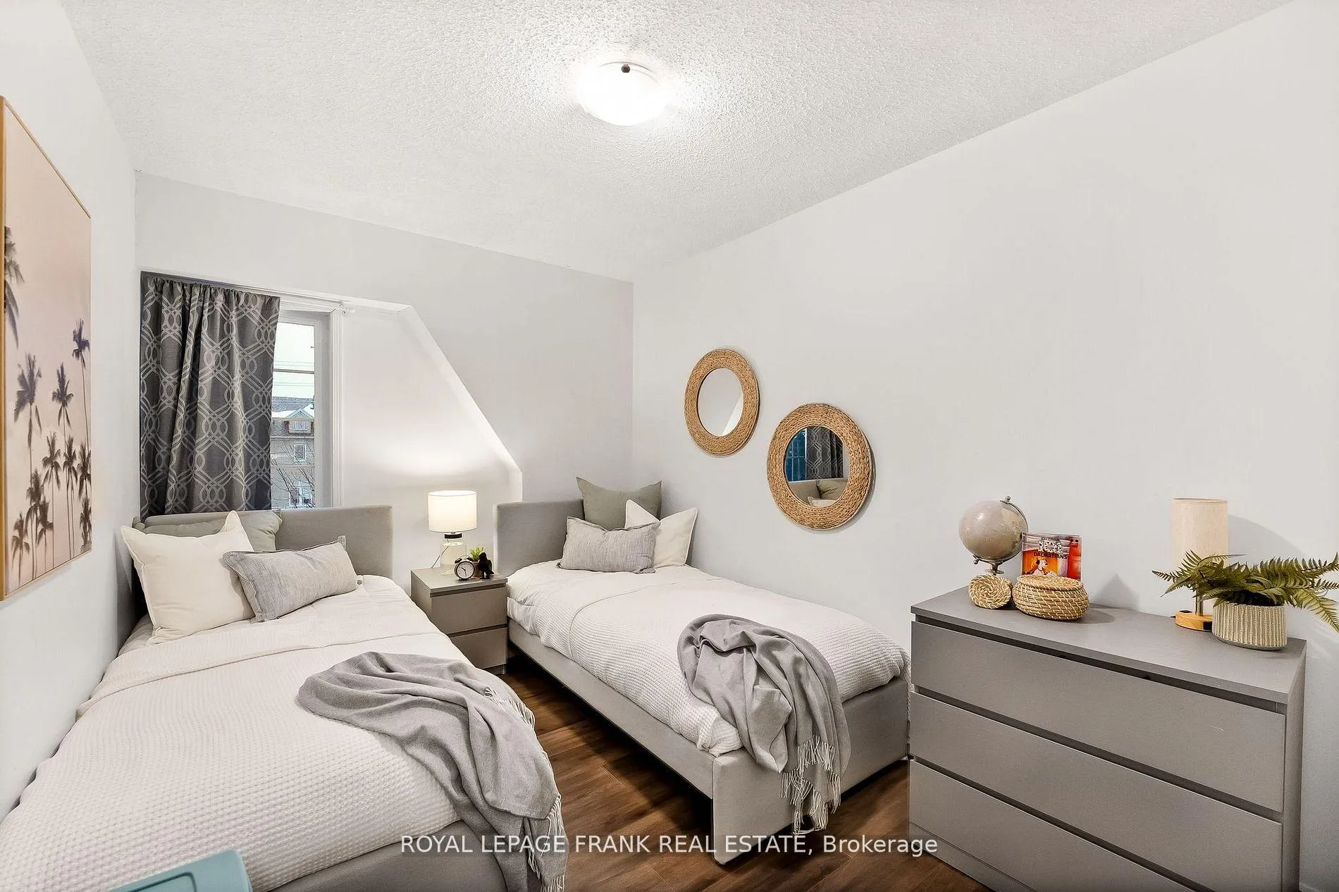 Photo 19 of 65 Sprucedale Way, Whitby, Pringle Creek — HOMEH