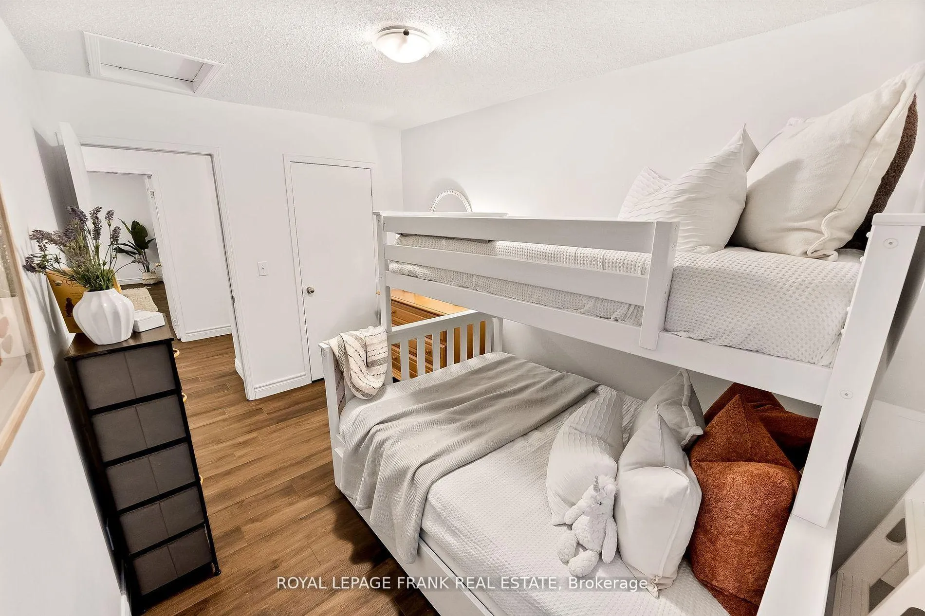Photo 22 of 65 Sprucedale Way, Whitby, Pringle Creek — HOMEH