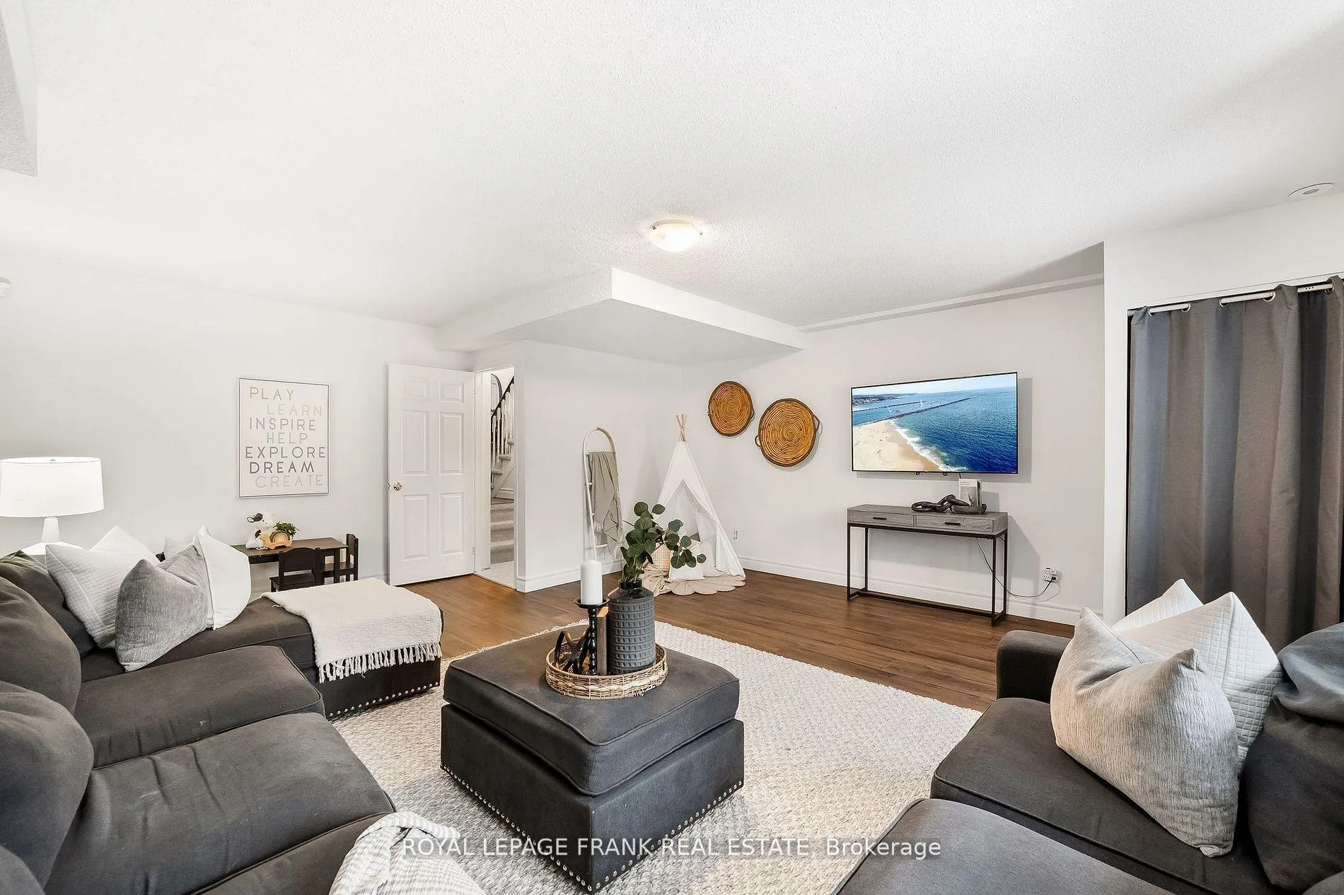 Photo 26 of 65 Sprucedale Way, Whitby, Pringle Creek — HOMEH
