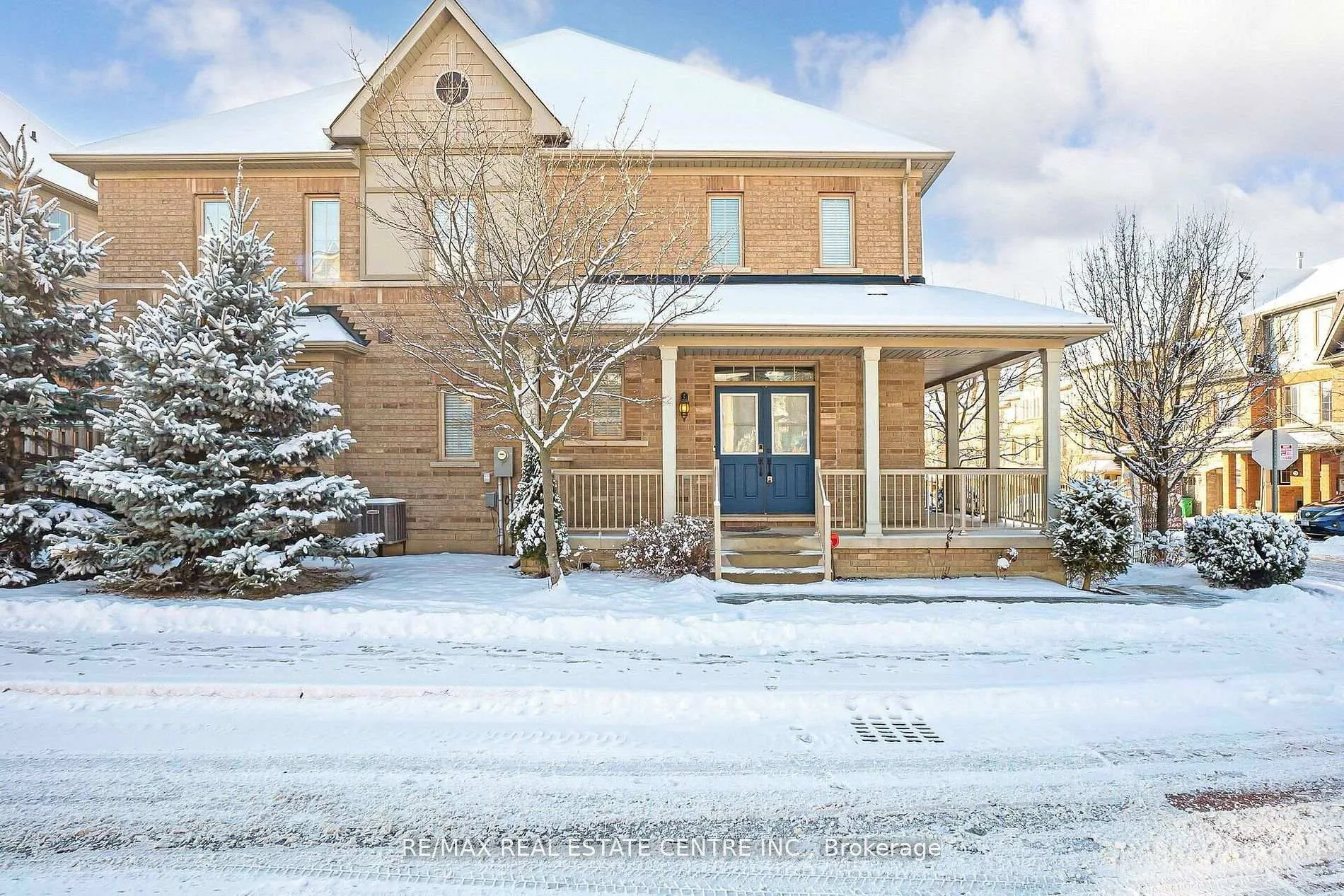 Photo 1 of 27 Cedar Lake Crescent, Brampton, Bram West — HOMEH