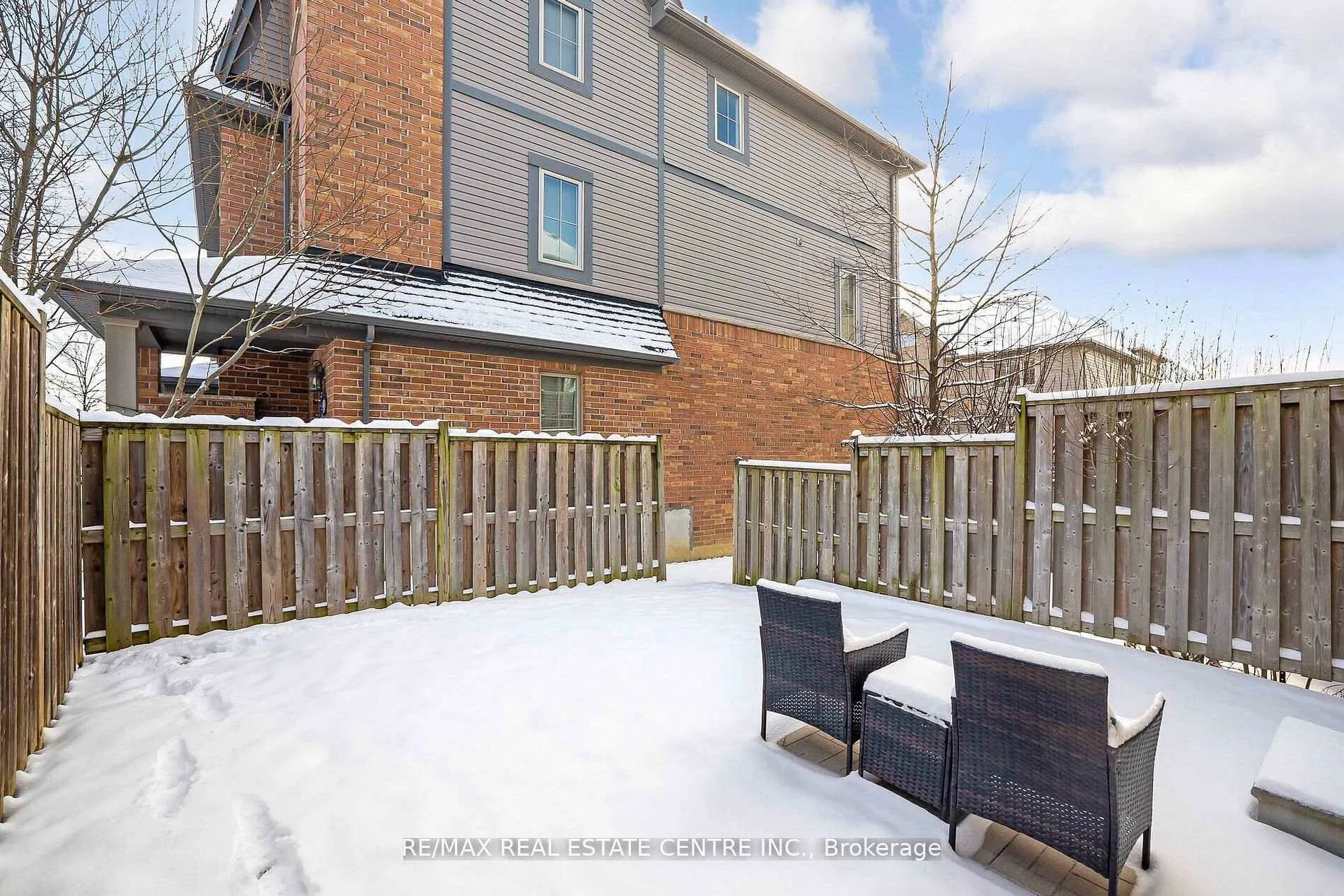 Photo 35 of 27 Cedar Lake Crescent, Brampton, Bram West — HOMEH