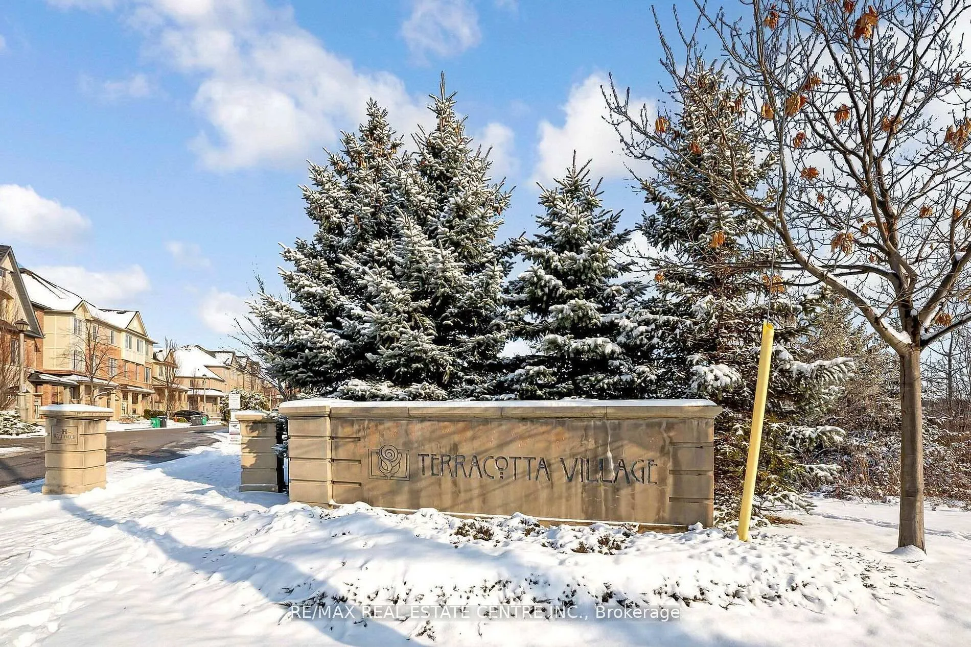 Photo 37 of 27 Cedar Lake Crescent, Brampton, Bram West — HOMEH
