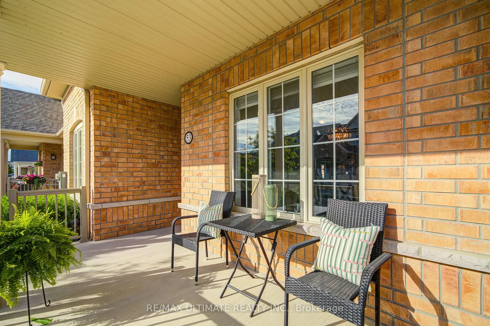 Photo 3 of 53 Amarillo Road, Brampton, Sandringham-Wellington — HOMEH