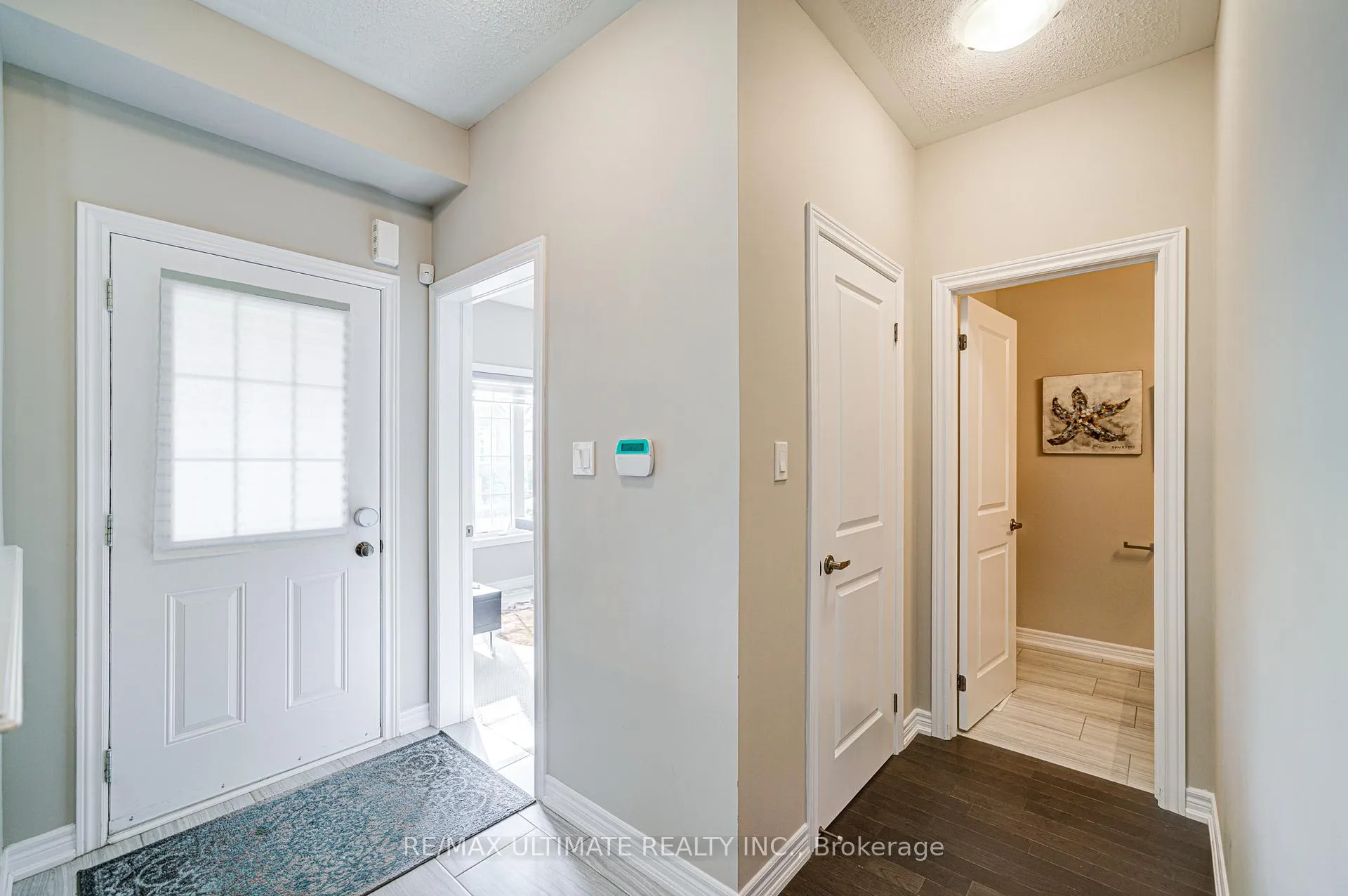 Photo 4 of 53 Amarillo Road, Brampton, Sandringham-Wellington — HOMEH