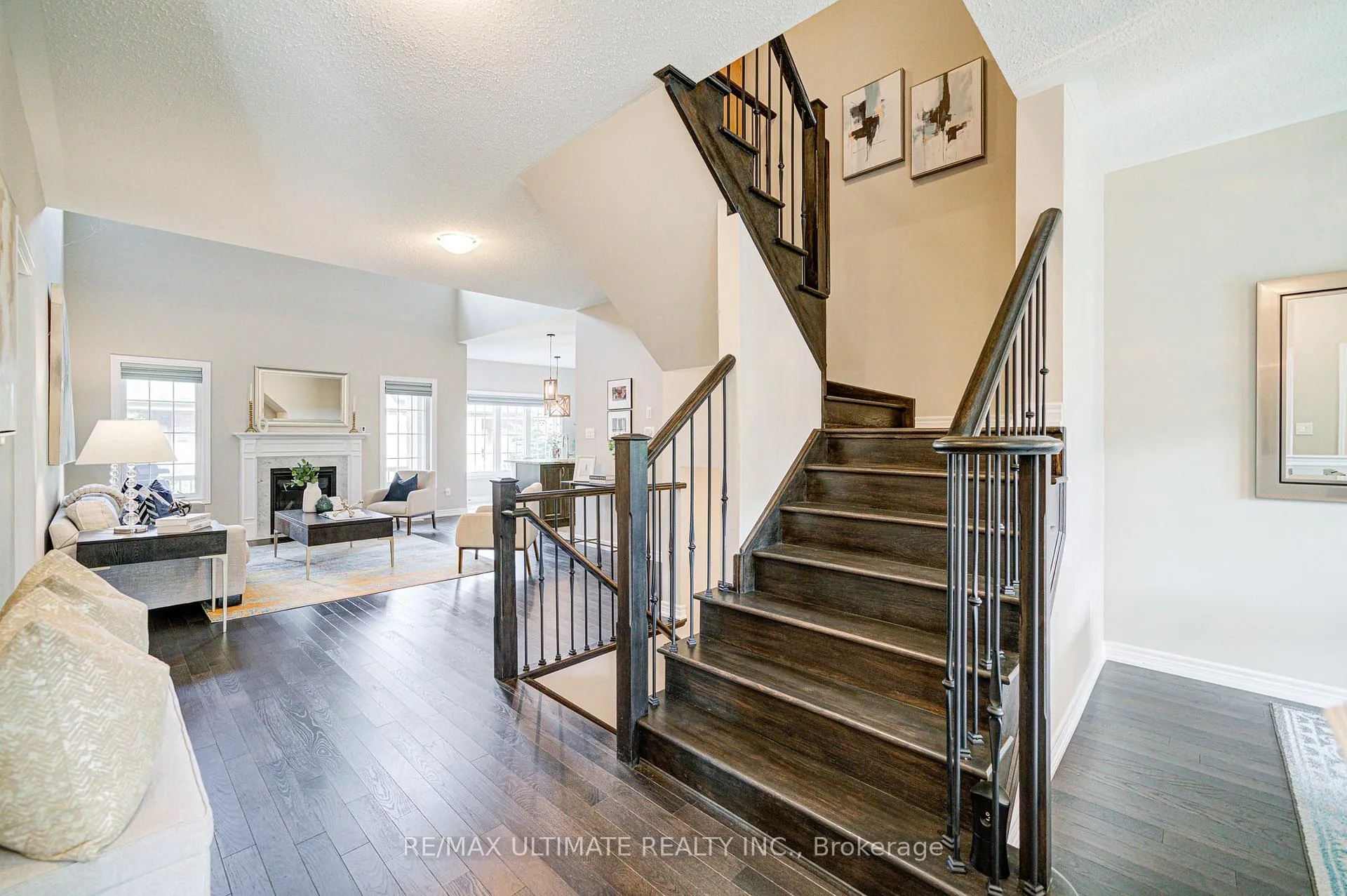 Photo 11 of 53 Amarillo Road, Brampton, Sandringham-Wellington — HOMEH