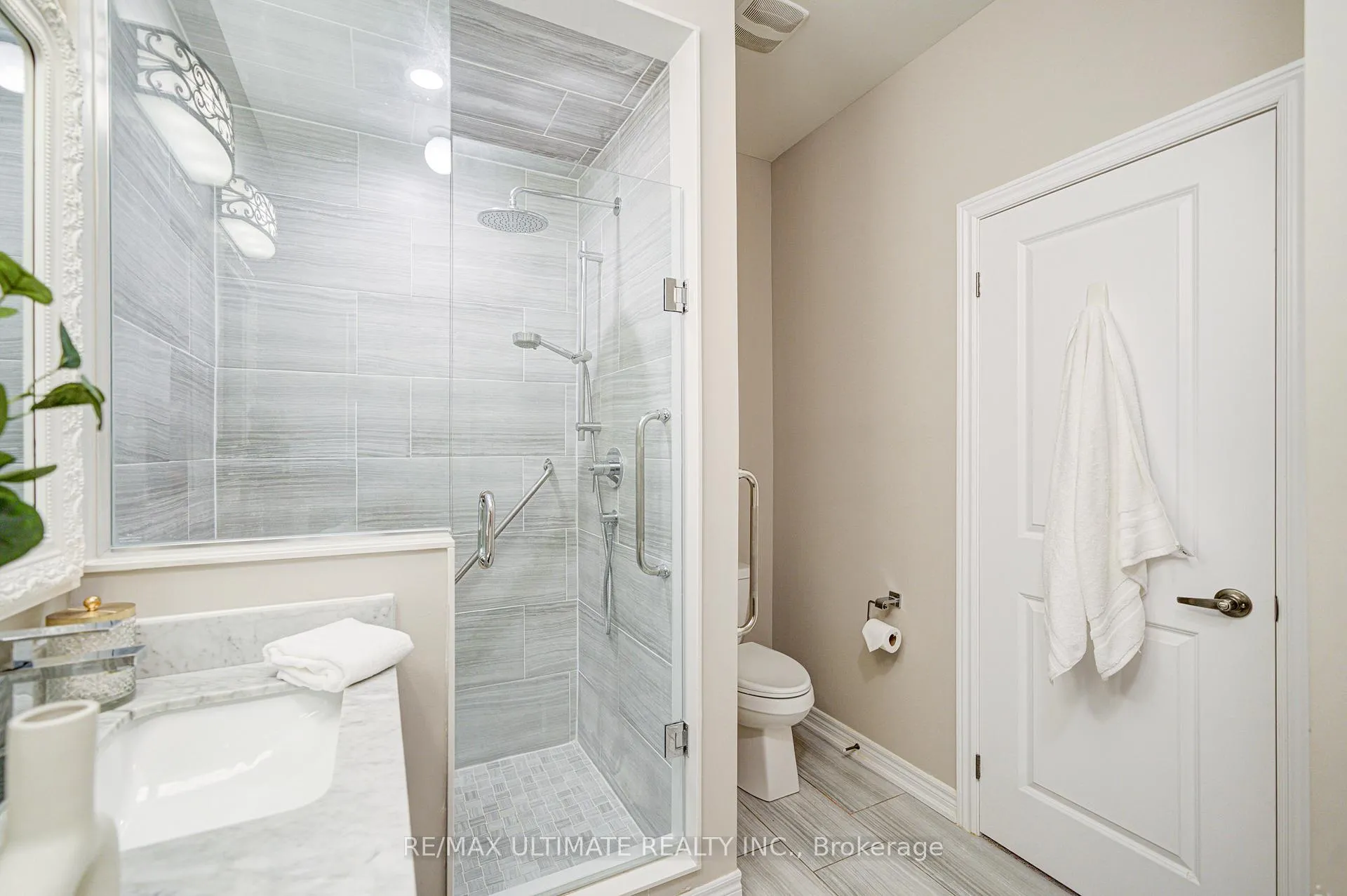 Photo 29 of 53 Amarillo Road, Brampton, Sandringham-Wellington — HOMEH