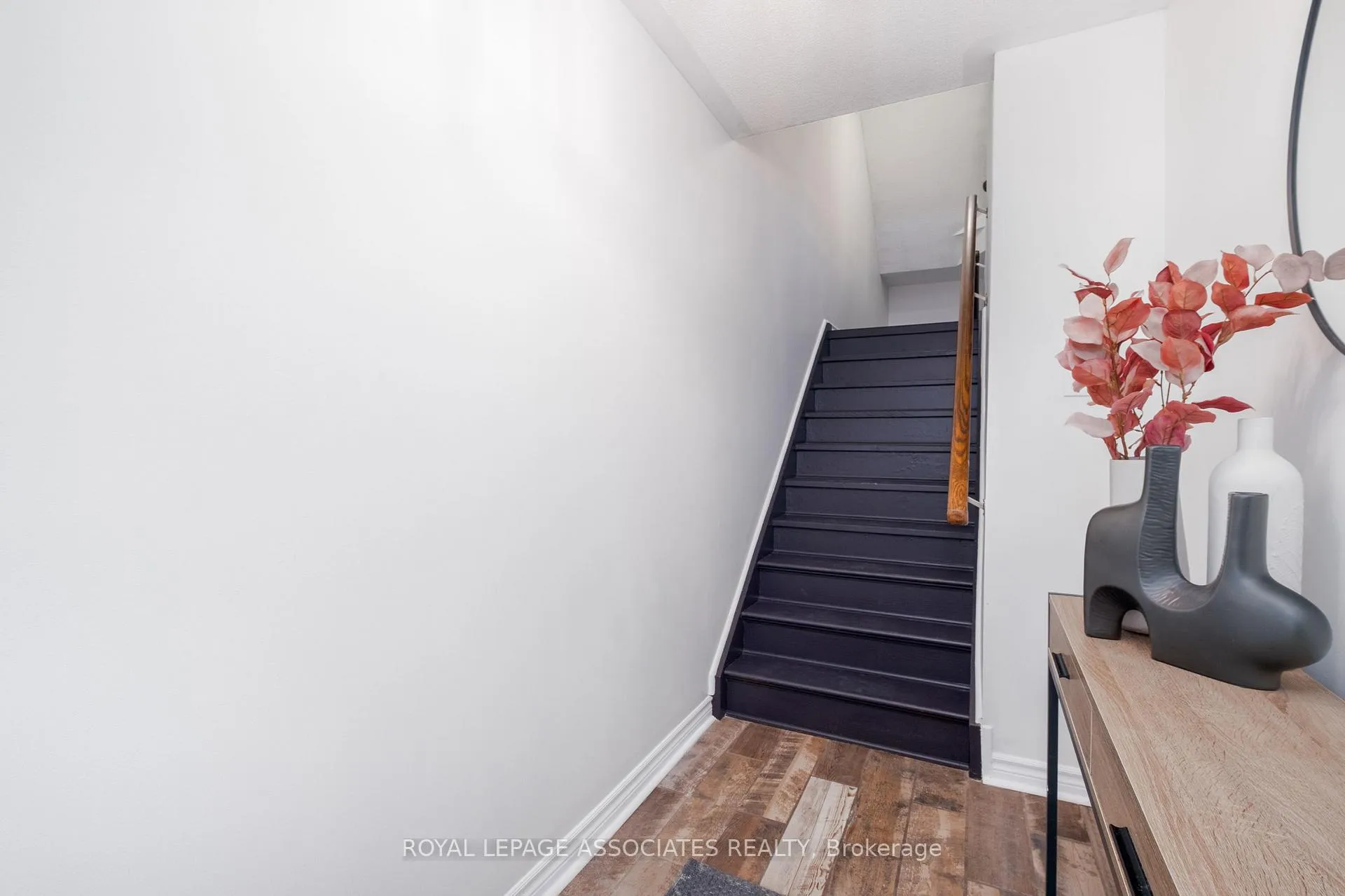 Photo 5 of 14 McGonigal Lane, Ajax, Central West — HOMEH
