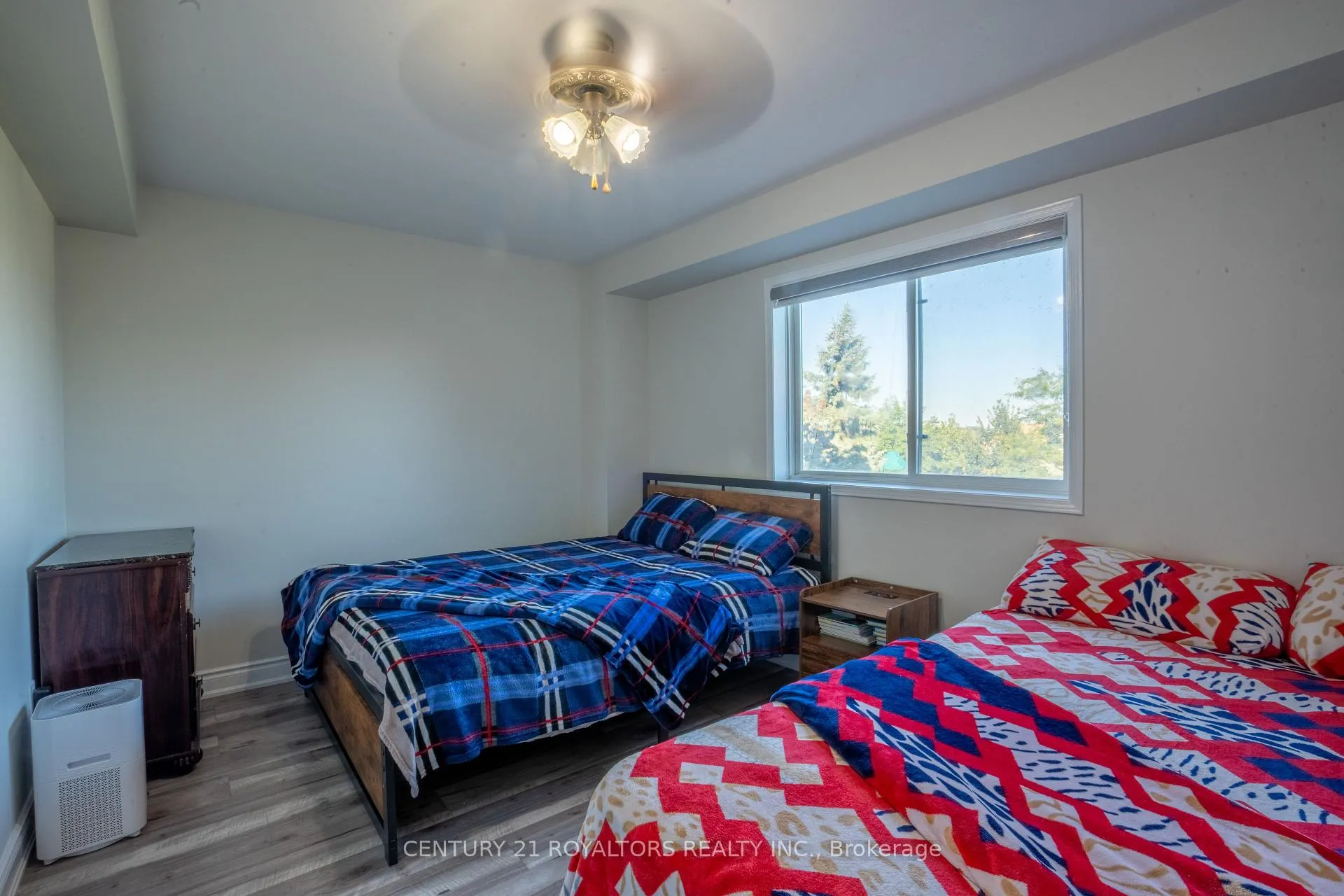 Photo 20 of 28 Spadina Road, Brampton, Brampton East — HOMEH