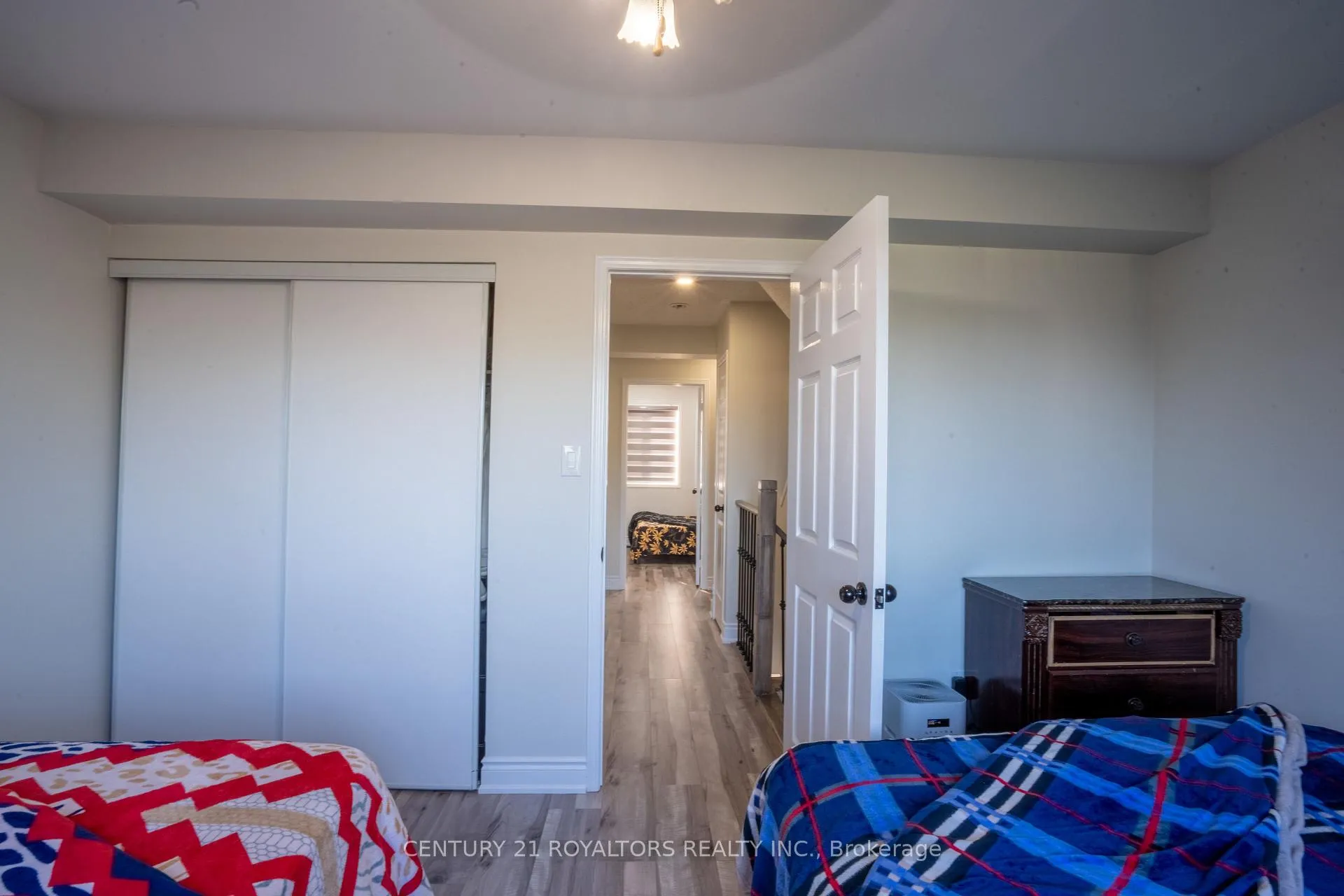 Photo 22 of 28 Spadina Road, Brampton, Brampton East — HOMEH